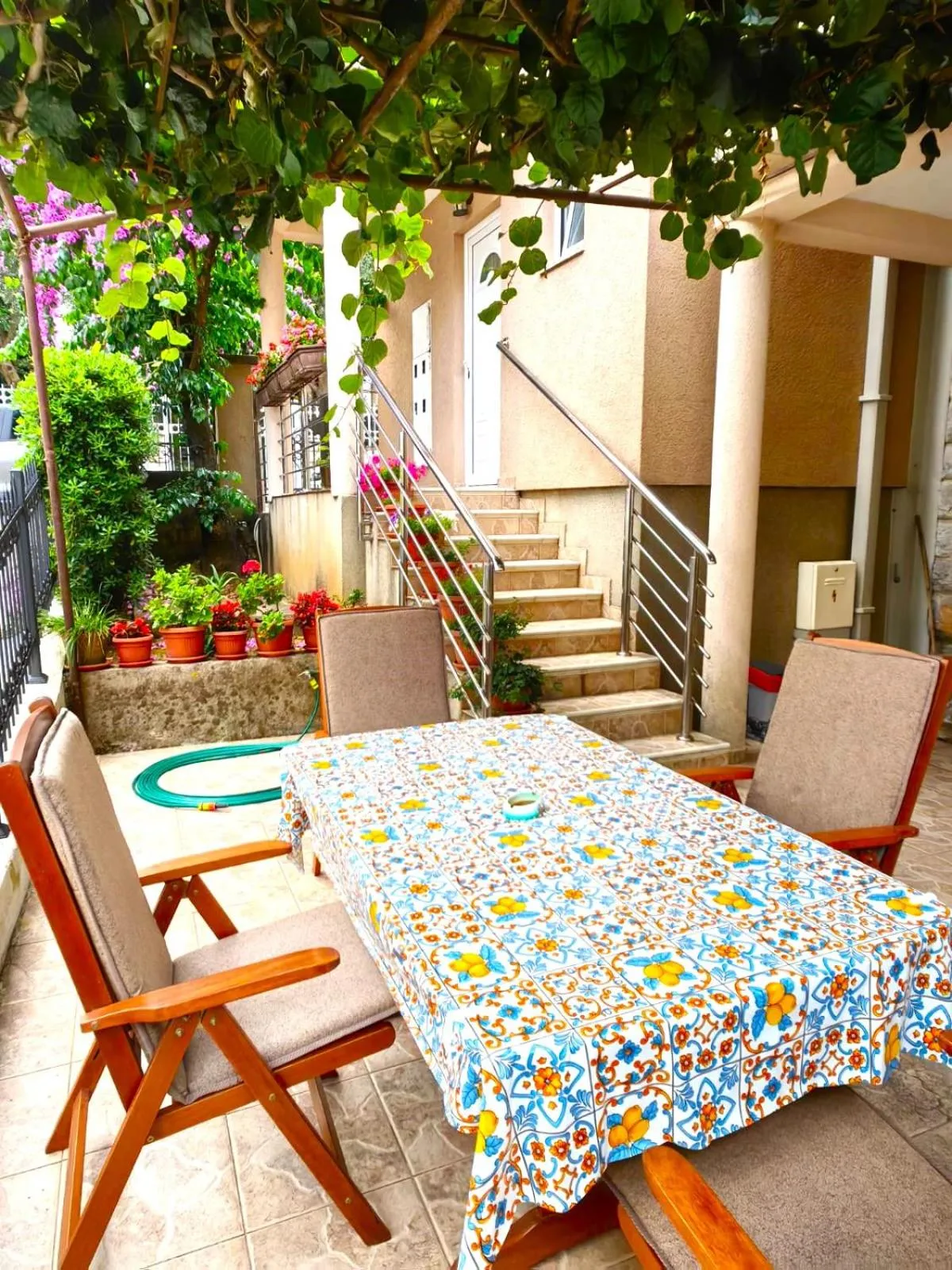 Patio in El Mar Apartments