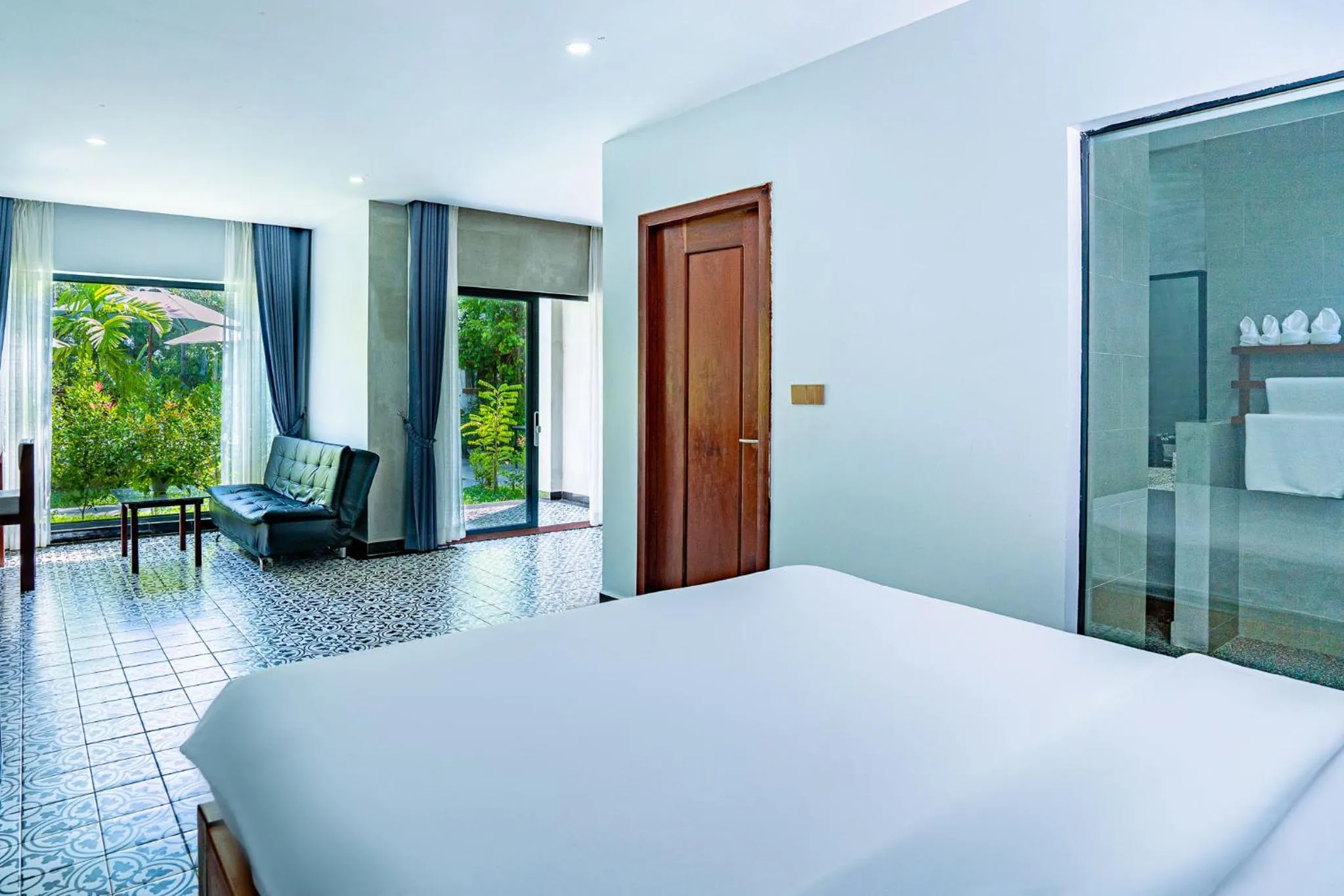 Bedroom, Bed in Kampot Sweet Boutique