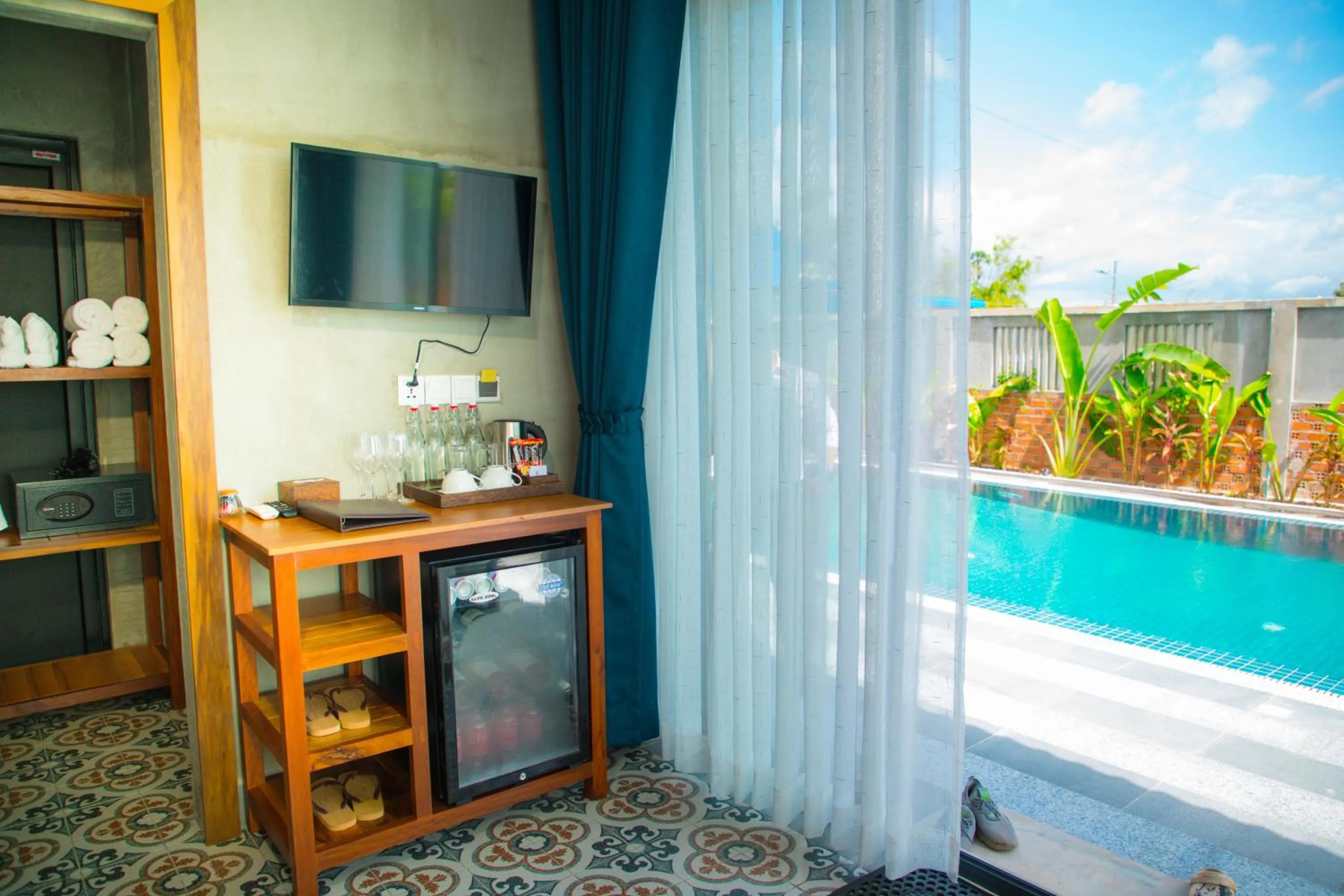 Communal lounge/ TV room in Kampot Sweet Boutique