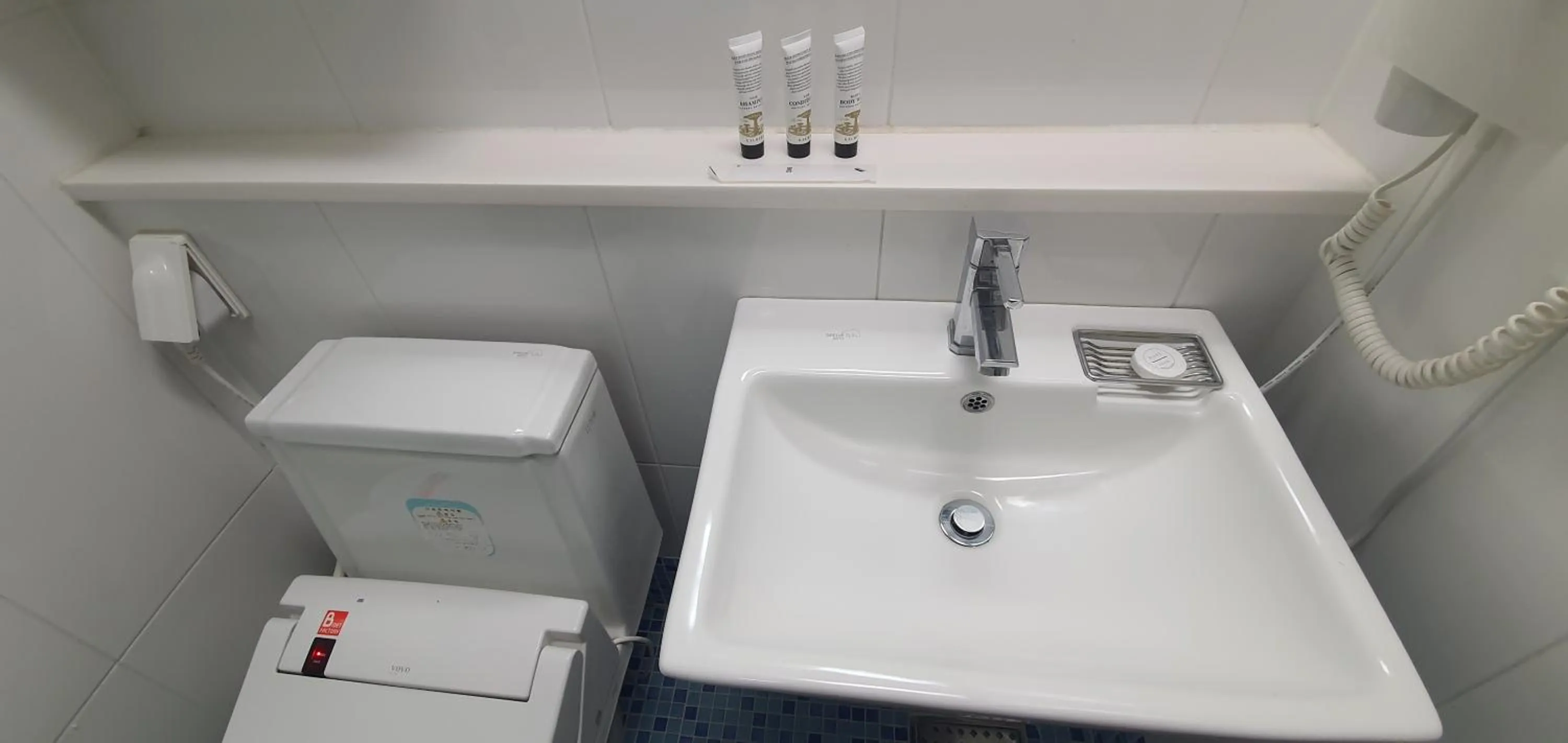 Bathroom in Hotel Bellia