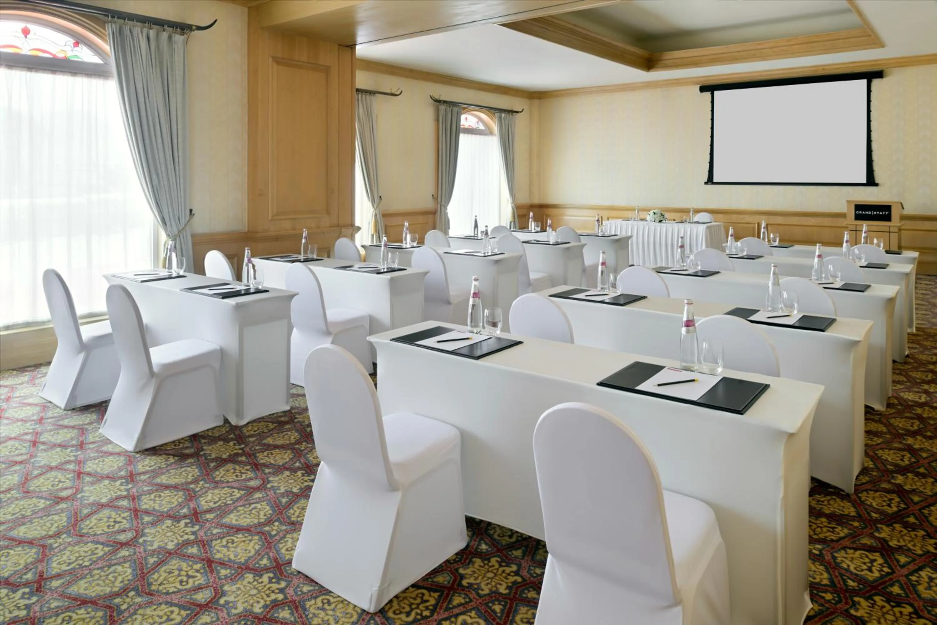 Meeting/conference room in Grand Hyatt Muscat