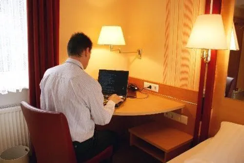 Photo of the whole room in Burg-Hotel