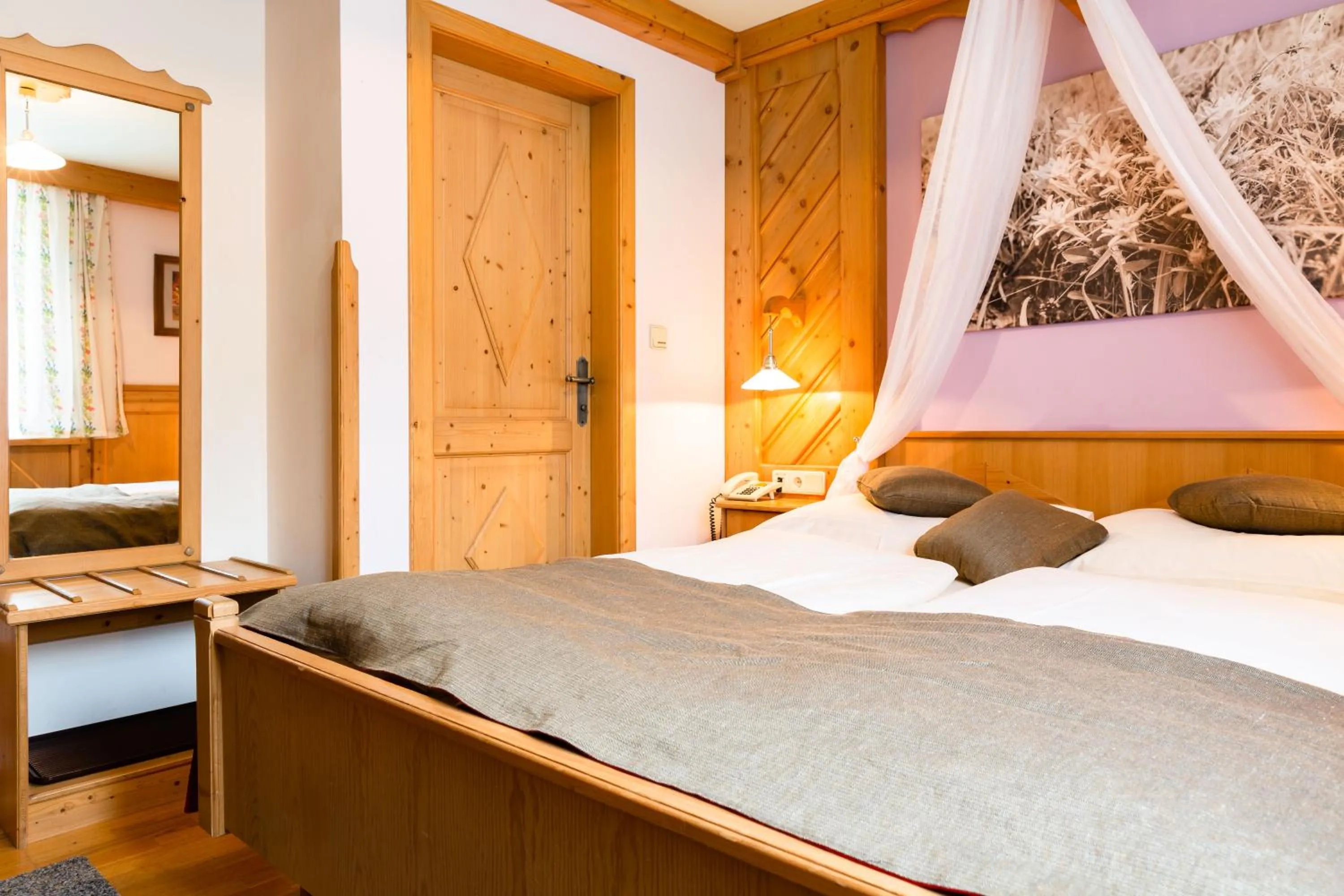 Bed in Scharfegger's Raxalpenhof - Zuhause am Land