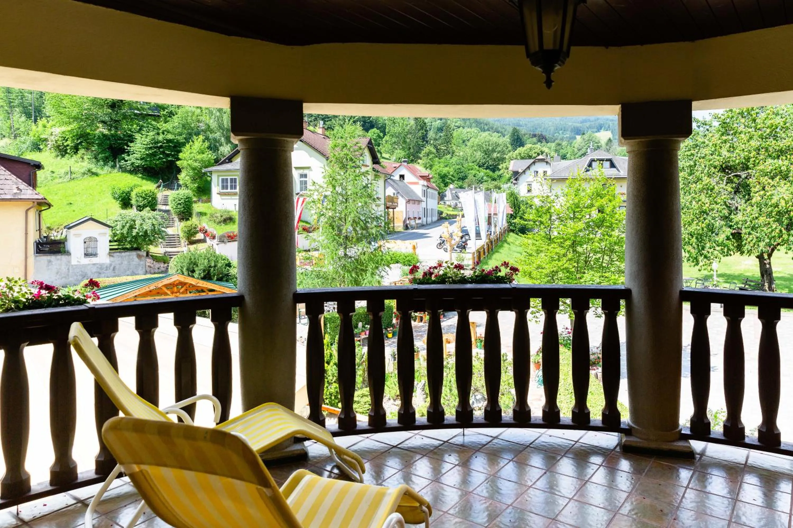 Balcony/Terrace in Scharfegger's Raxalpenhof - Zuhause am Land