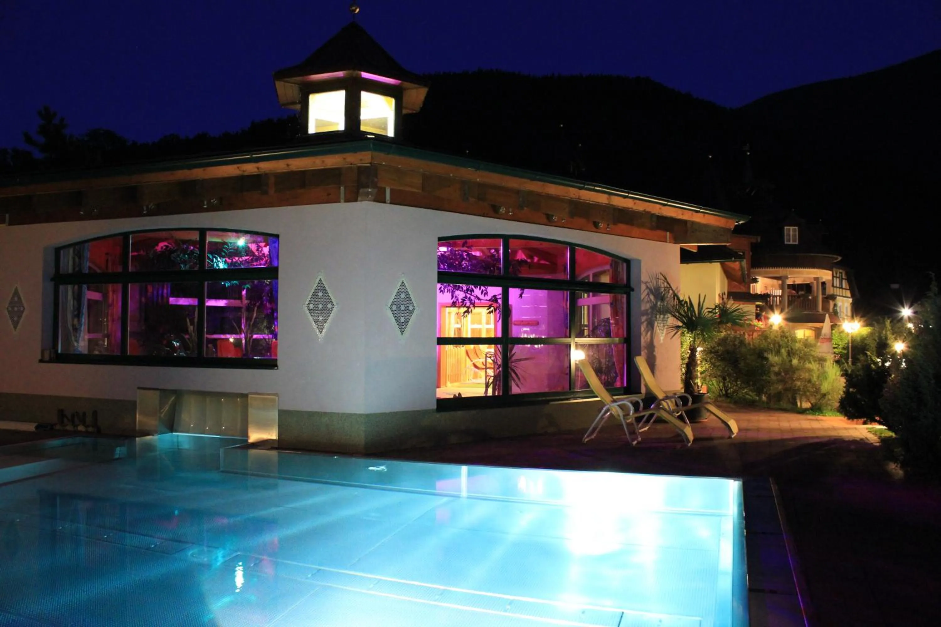 Facade/entrance in Scharfegger's Raxalpenhof - Zuhause am Land