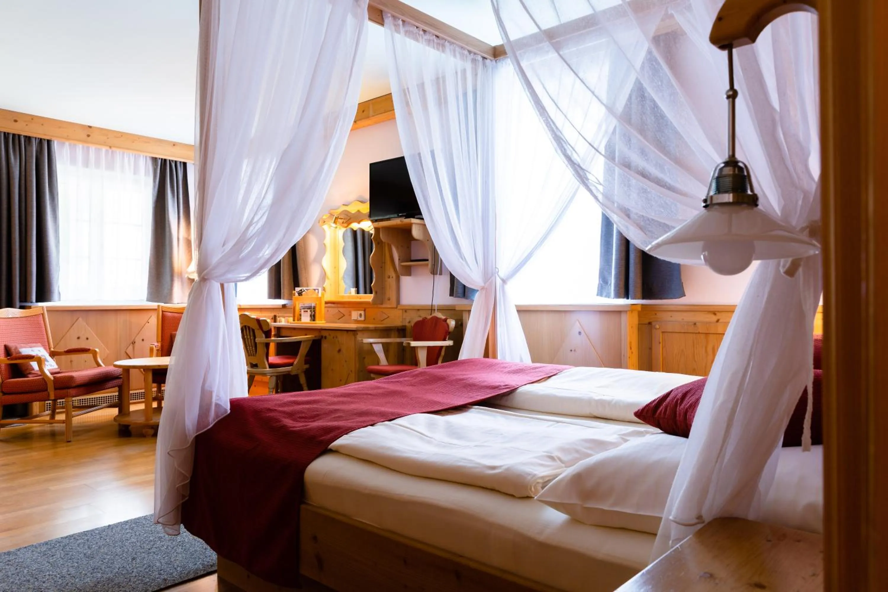 Bedroom, Bed in Scharfegger's Raxalpenhof - Zuhause am Land