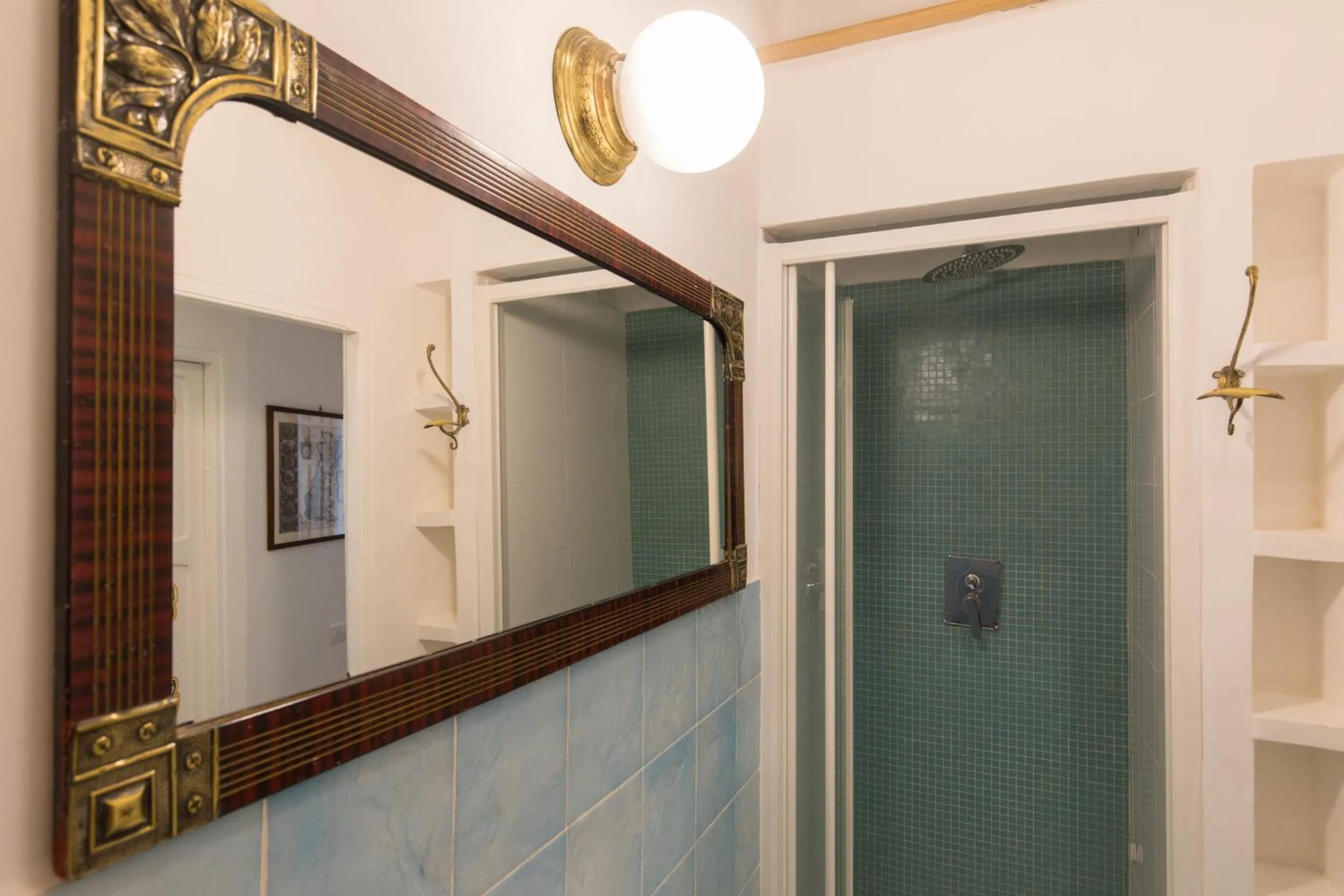 Bathroom in Navona Open Space Apartments