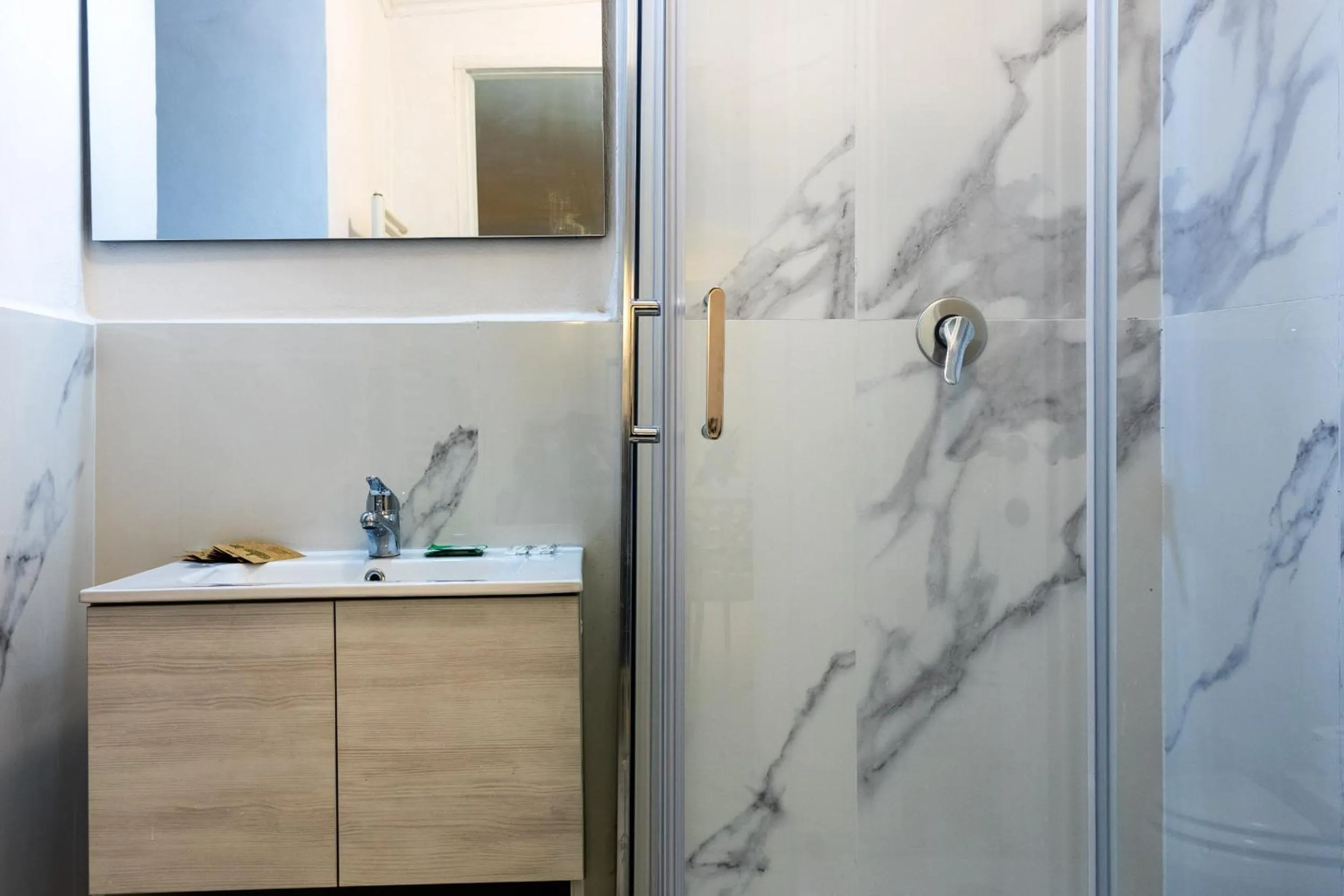 Bathroom in Navona Open Space Apartments