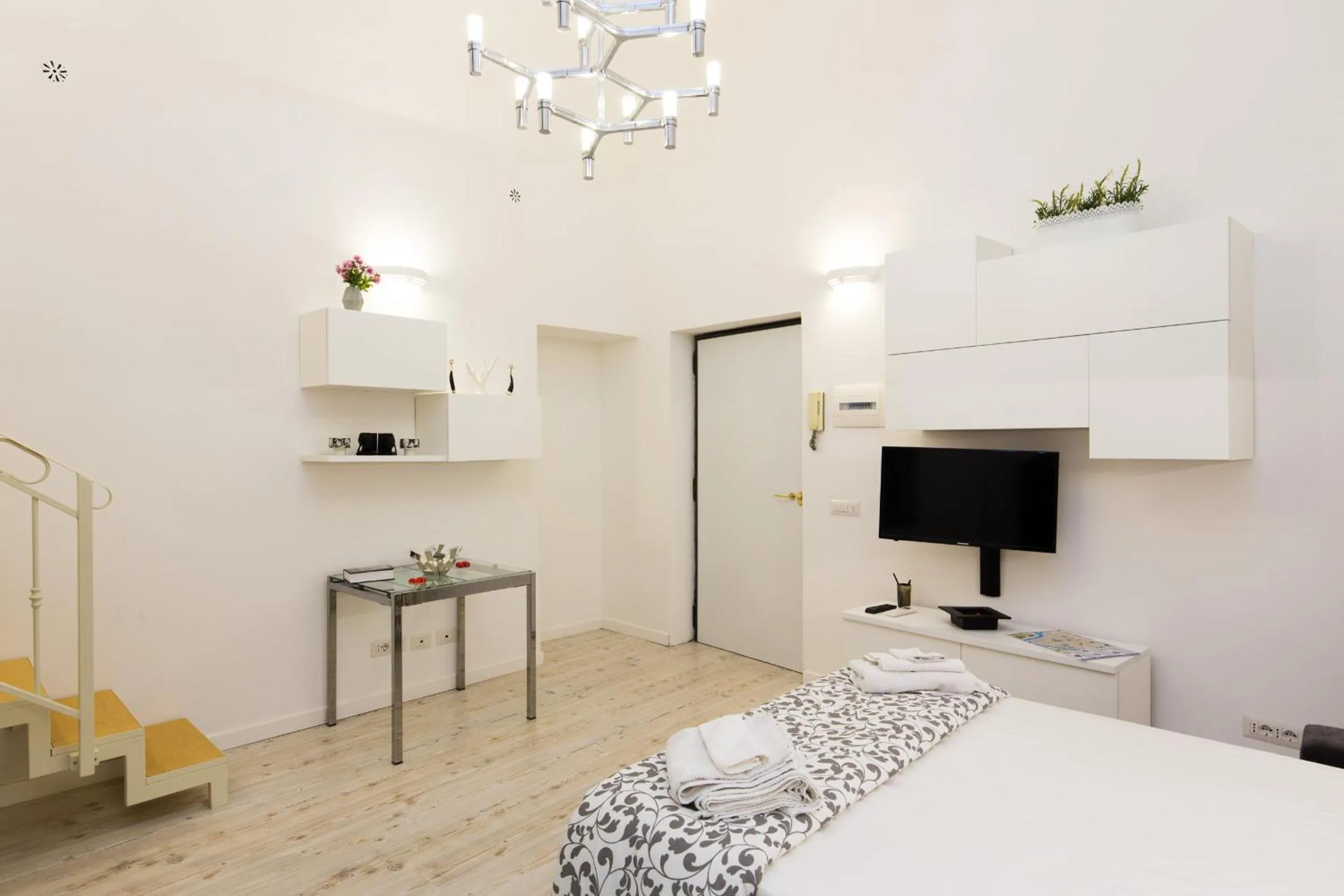 Bedroom, Bed in Navona Open Space Apartments