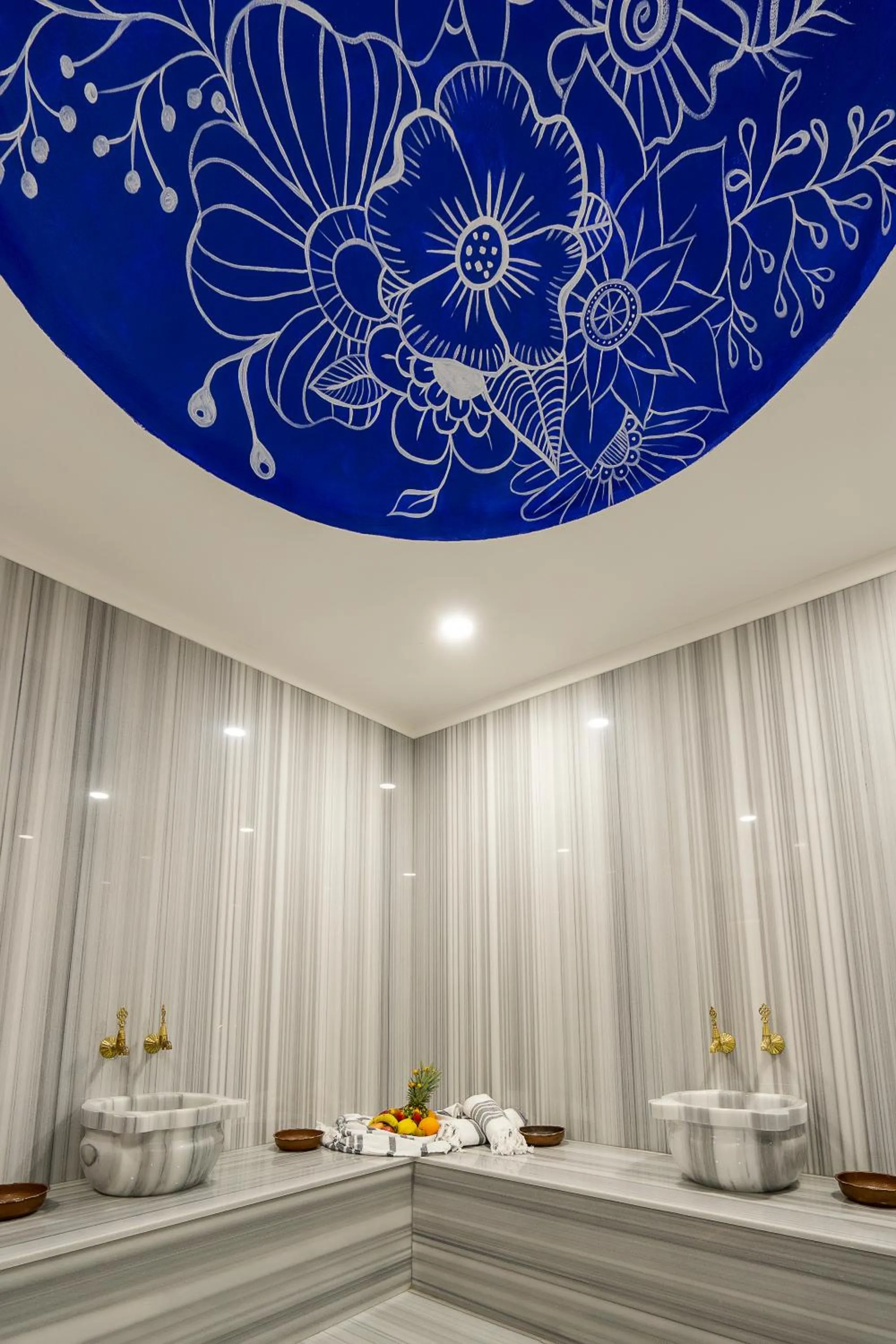 Public Bath in Aileena Hotel & Villas