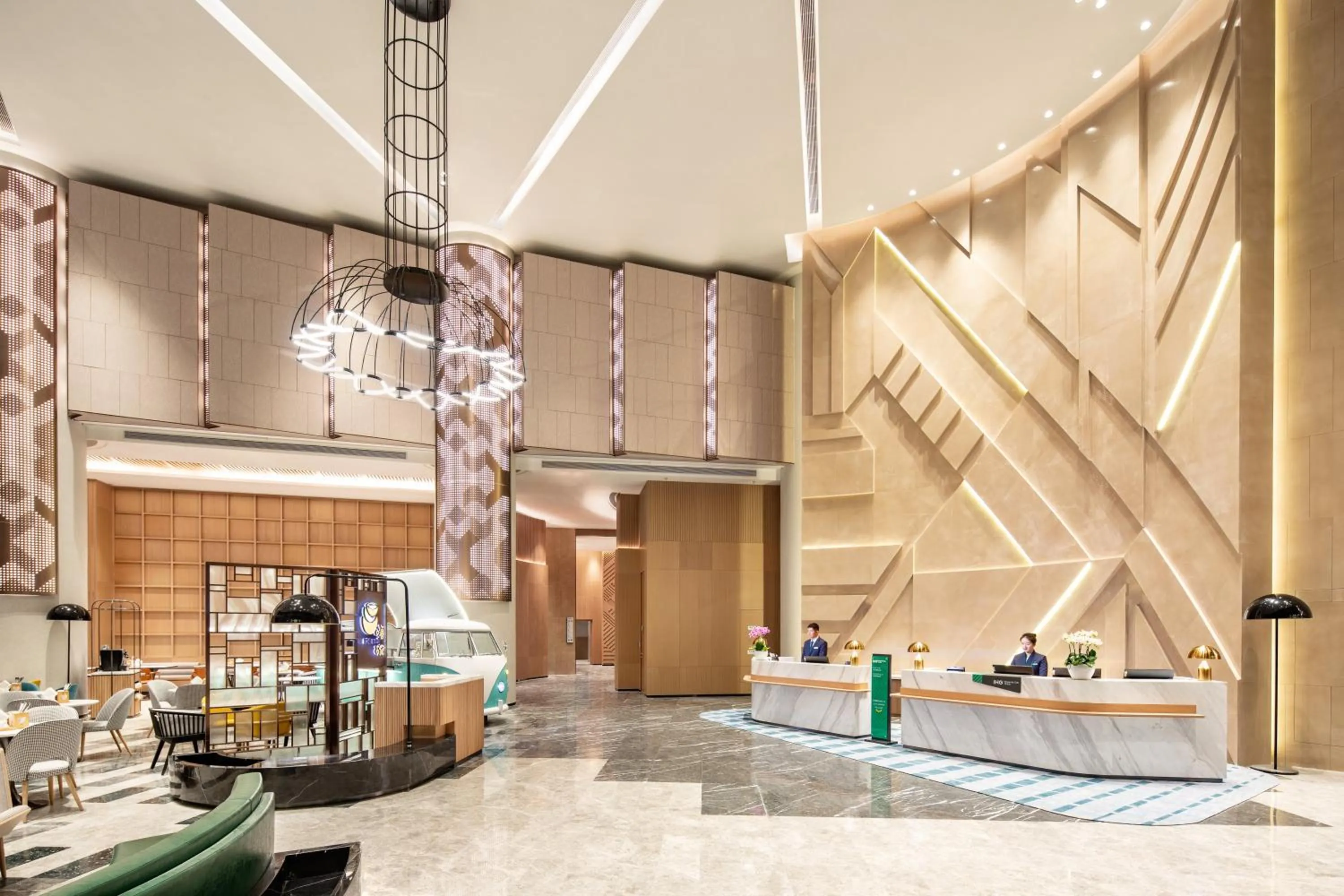 Property building in Holiday Inn Shanghai Nanjing Road by IHG