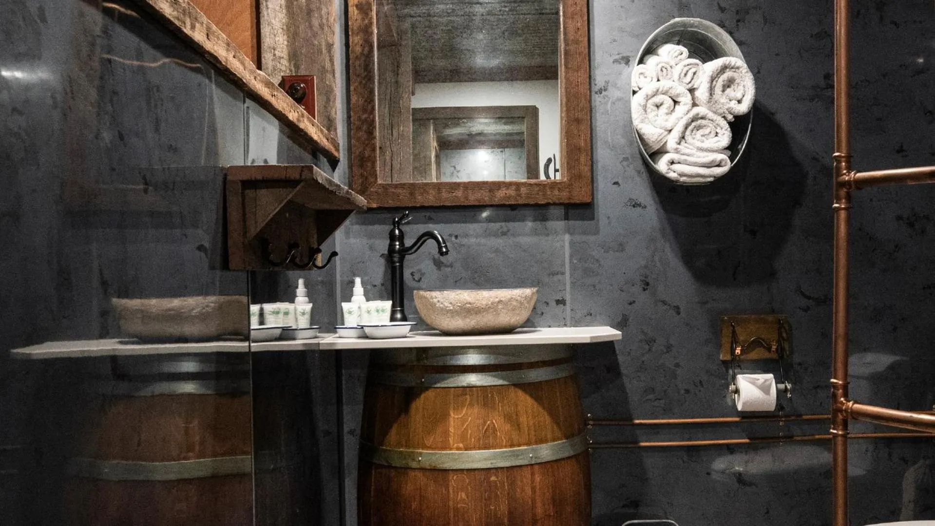 Bathroom in The Staging Post