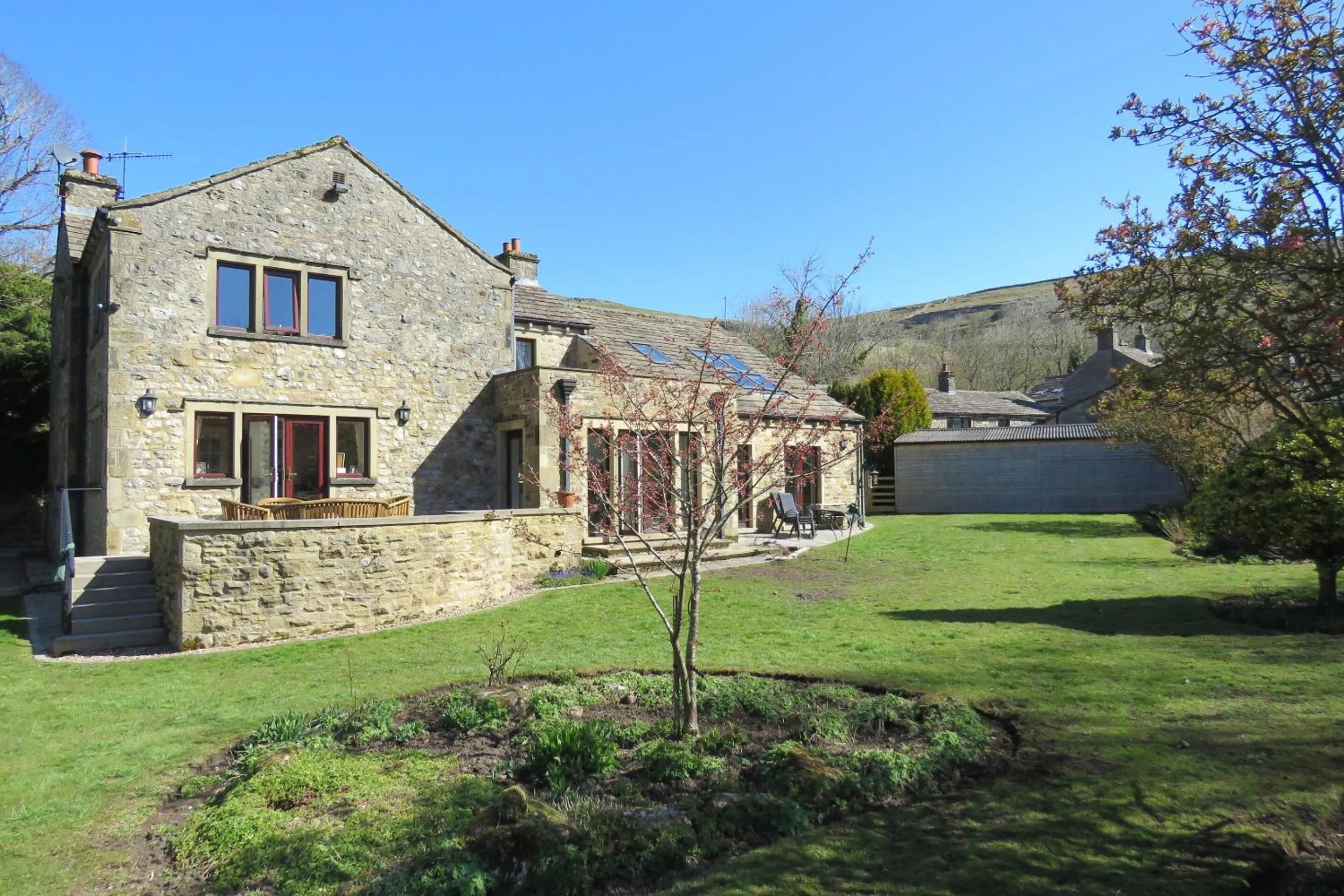 Property building in Cleveliot House