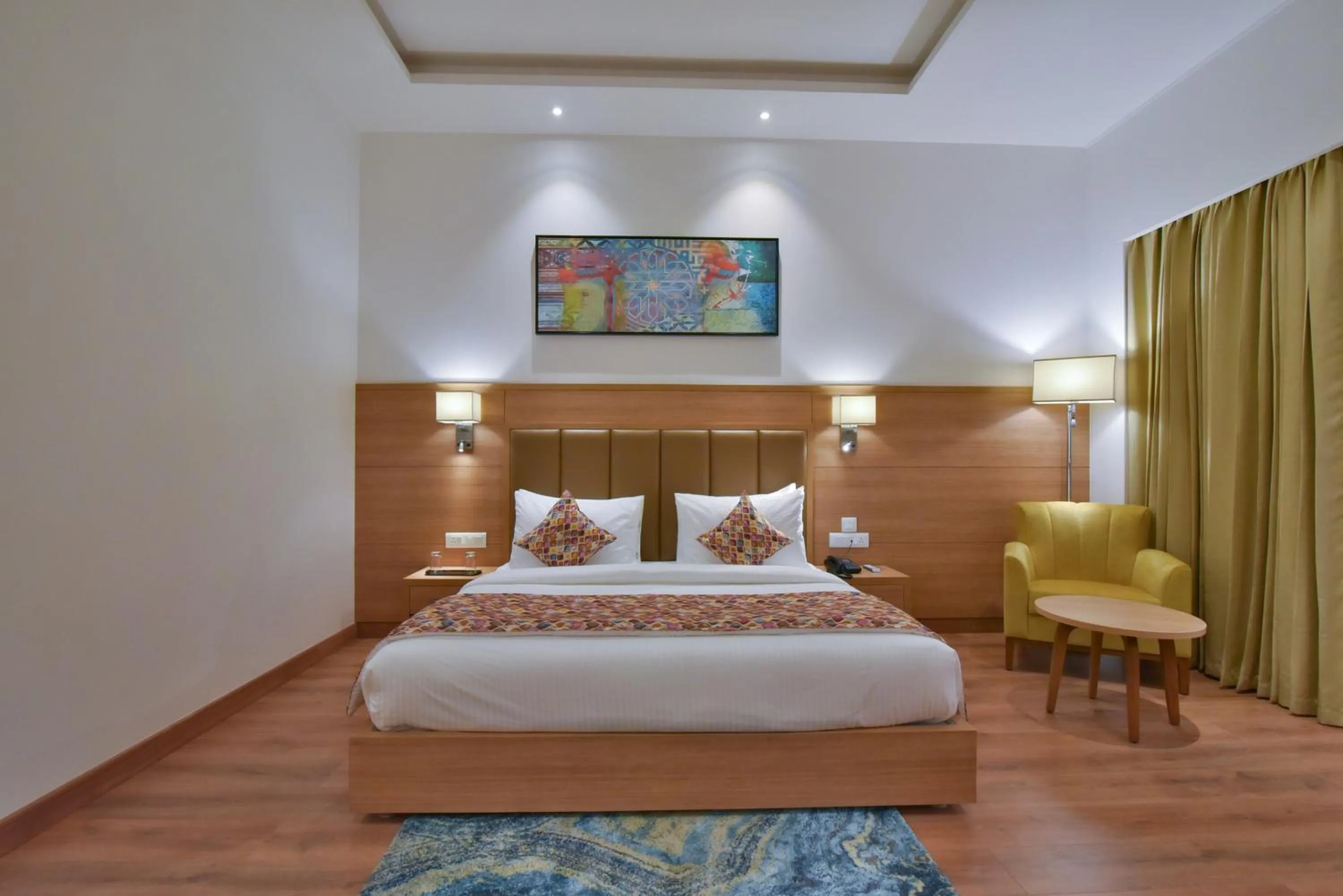 Bed in SureStay by Best Western Heritage Walk