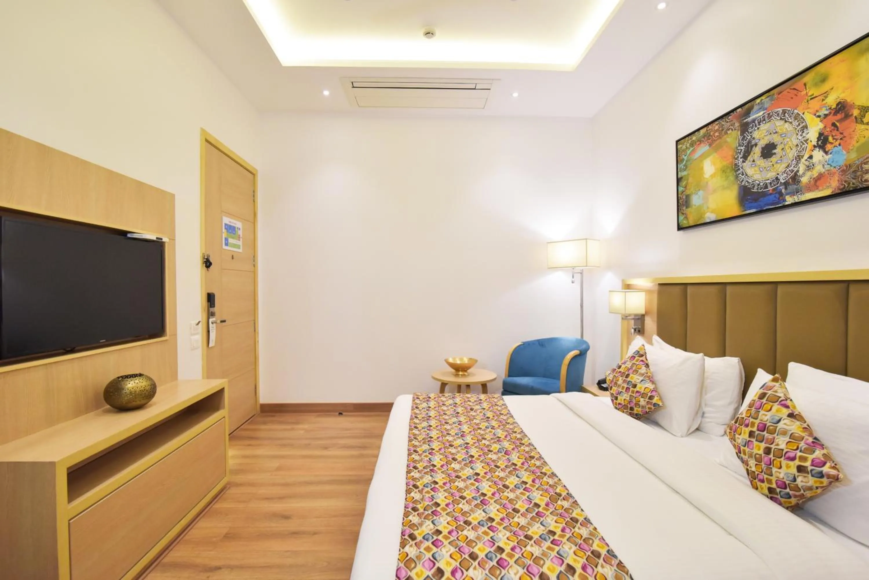 Bedroom, Bed in SureStay by Best Western Heritage Walk