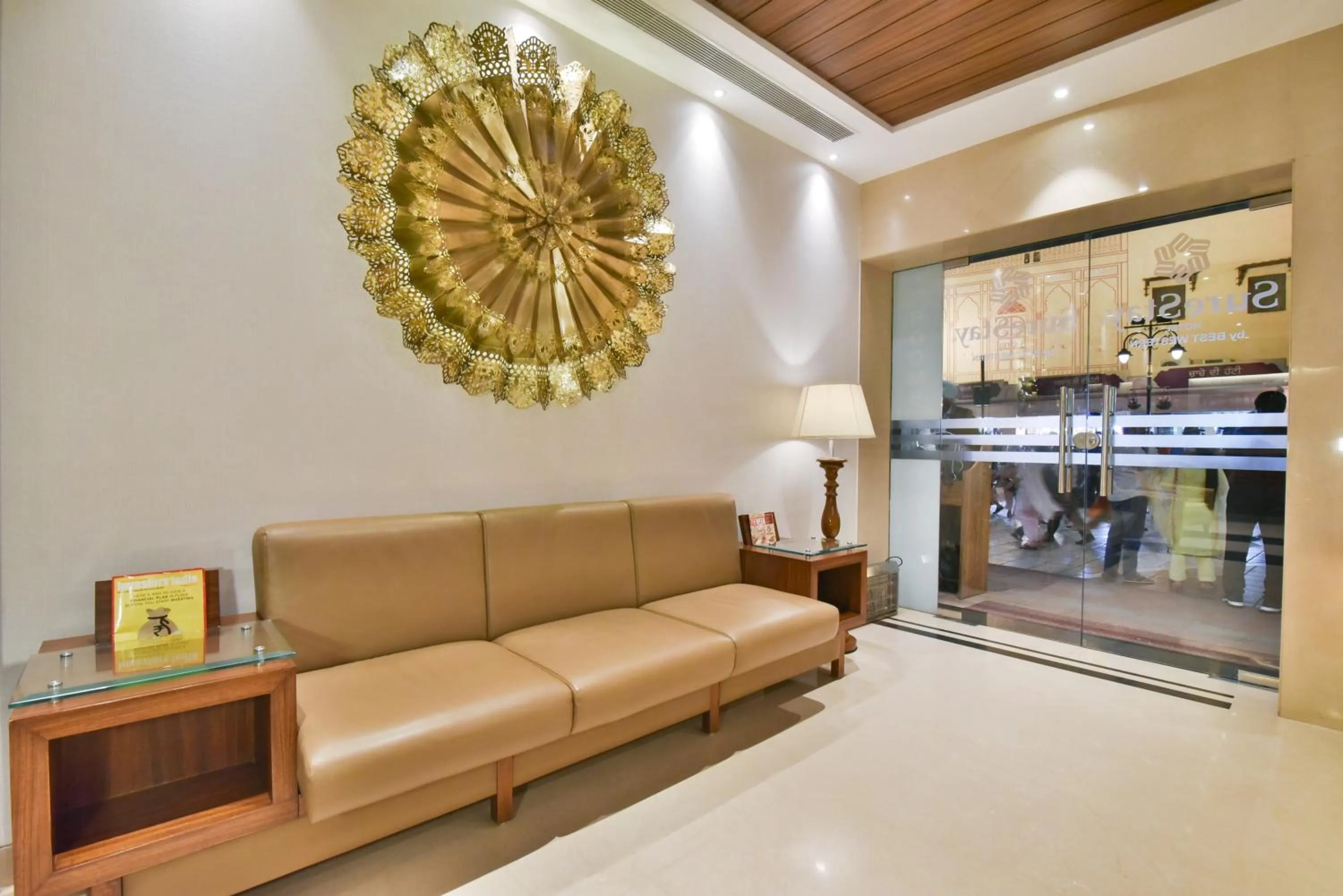 Lobby or reception in SureStay by Best Western Heritage Walk