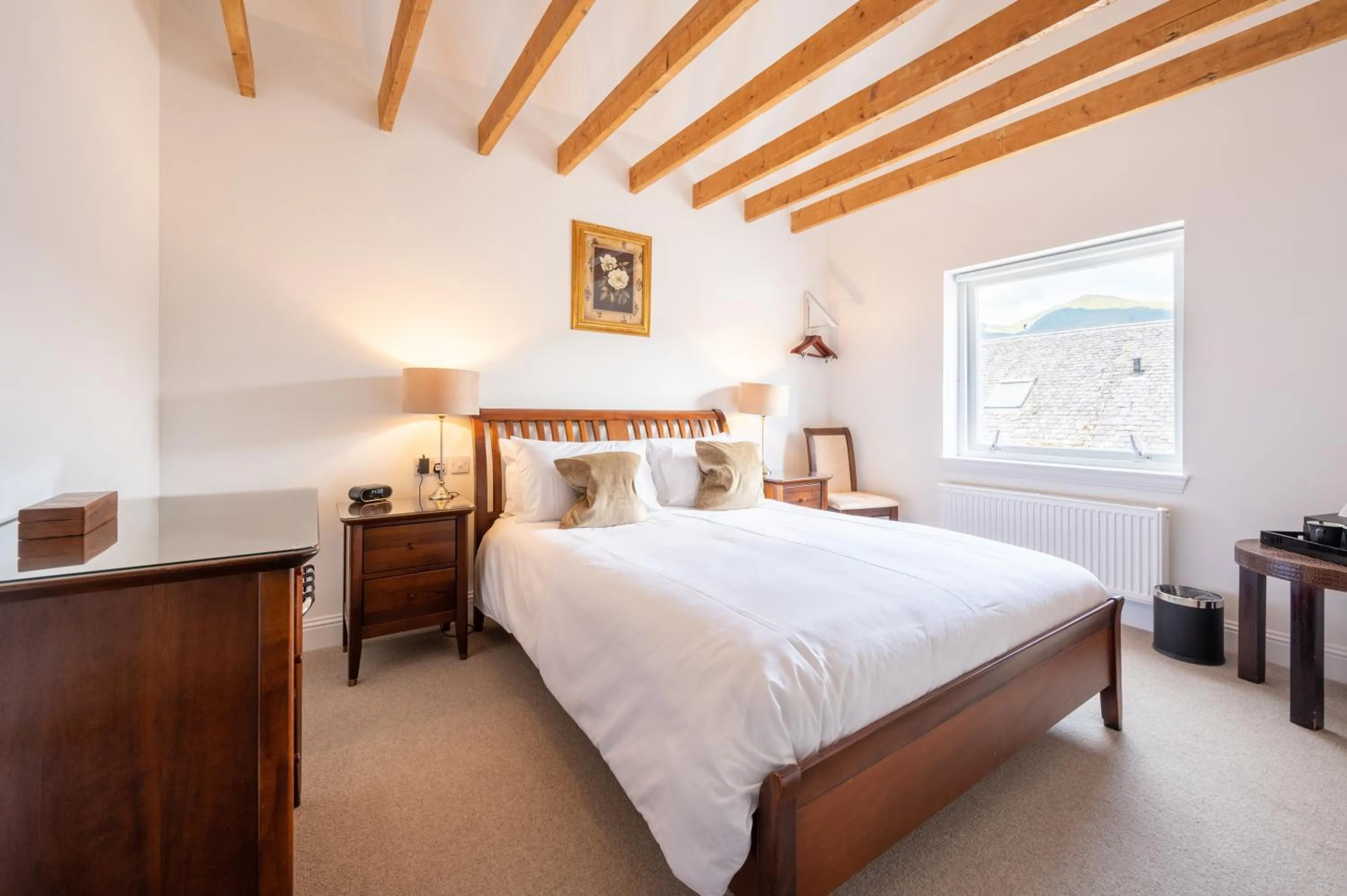 Bedroom, Bed in Ardeonaig Hotel & Restaurant