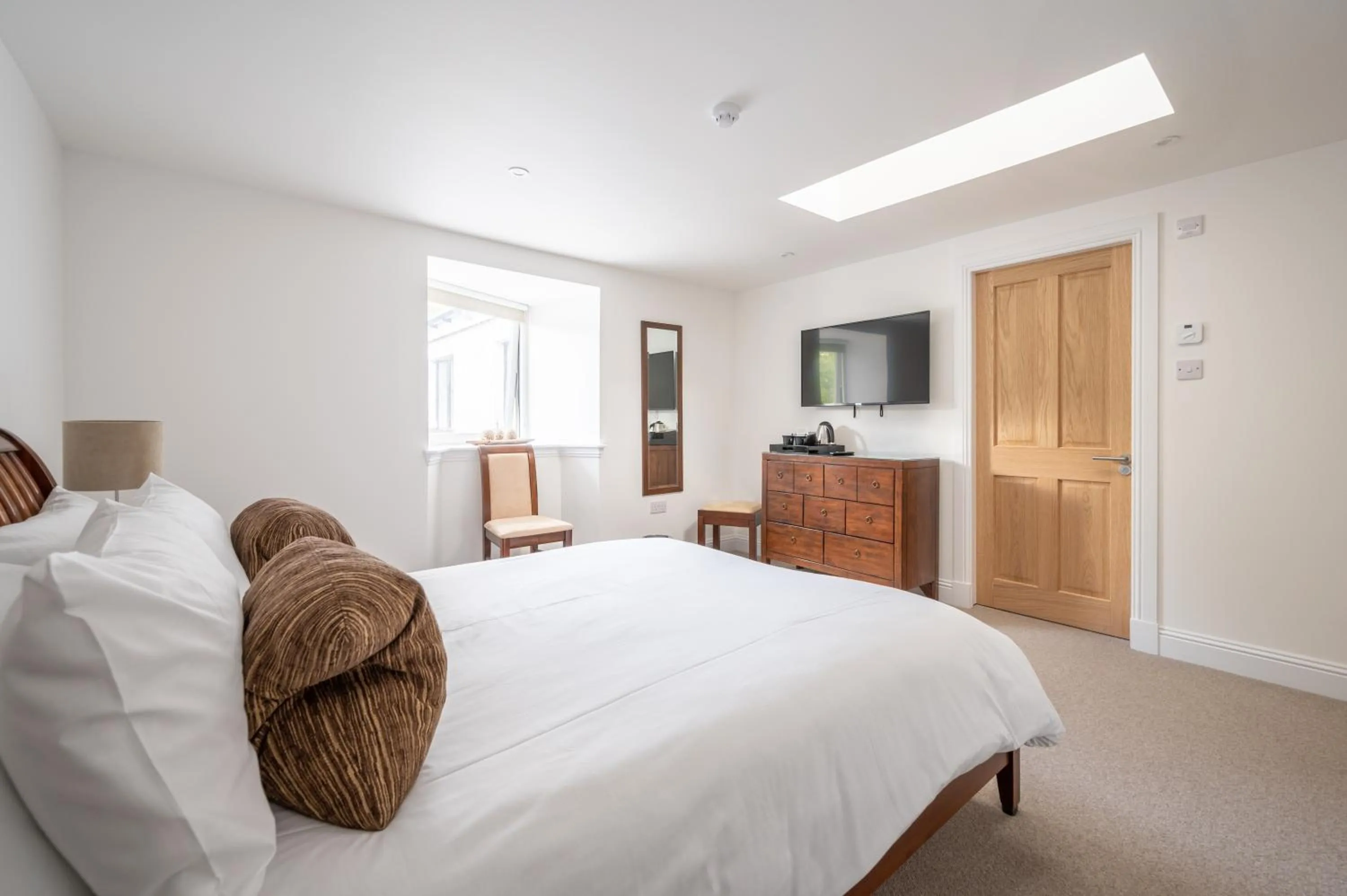 Bedroom, Bed in Ardeonaig Hotel & Restaurant