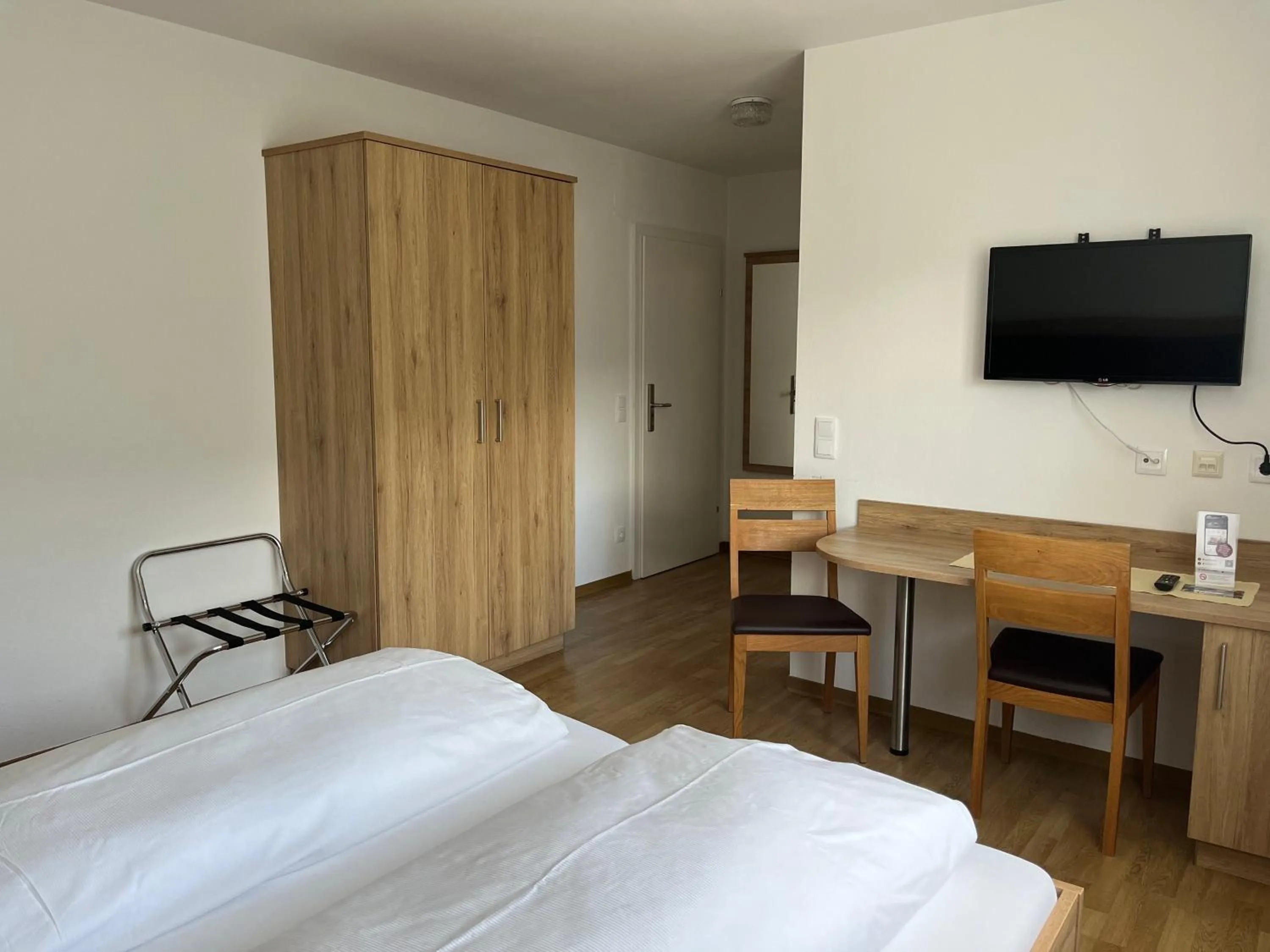 Bed in Landhotel Stofflerwirt