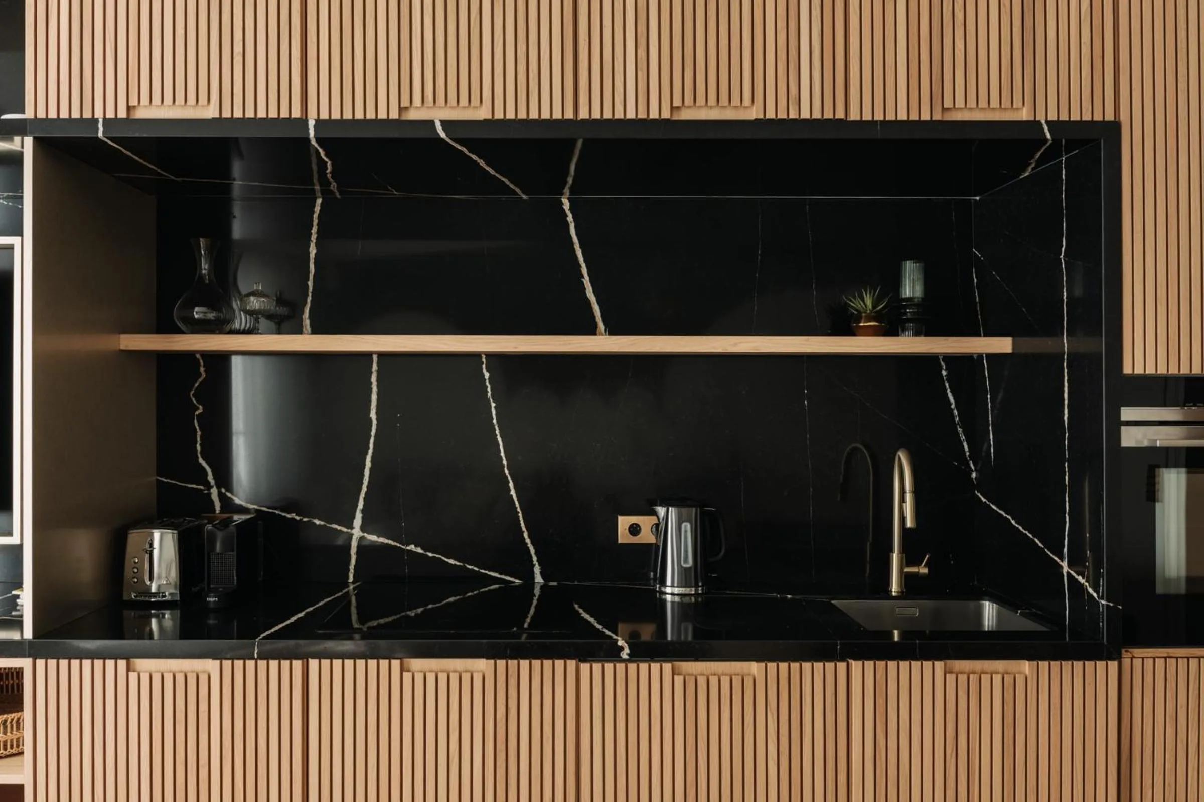 Coffee/tea facilities in HIGHSTAY - Luxury Serviced Apartments - Champs-Elysées