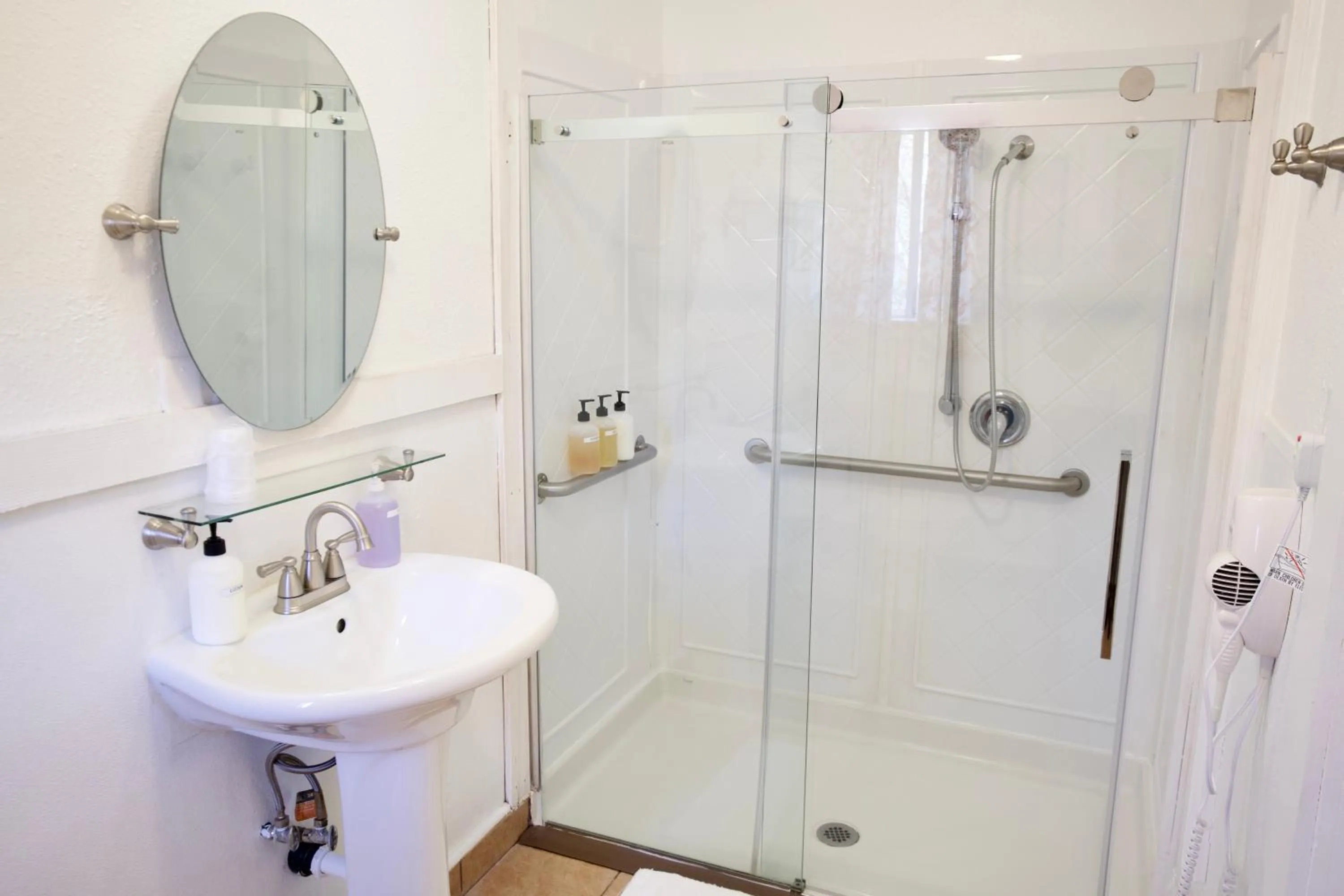 Yosemite Bug Rustic Mountain Resort