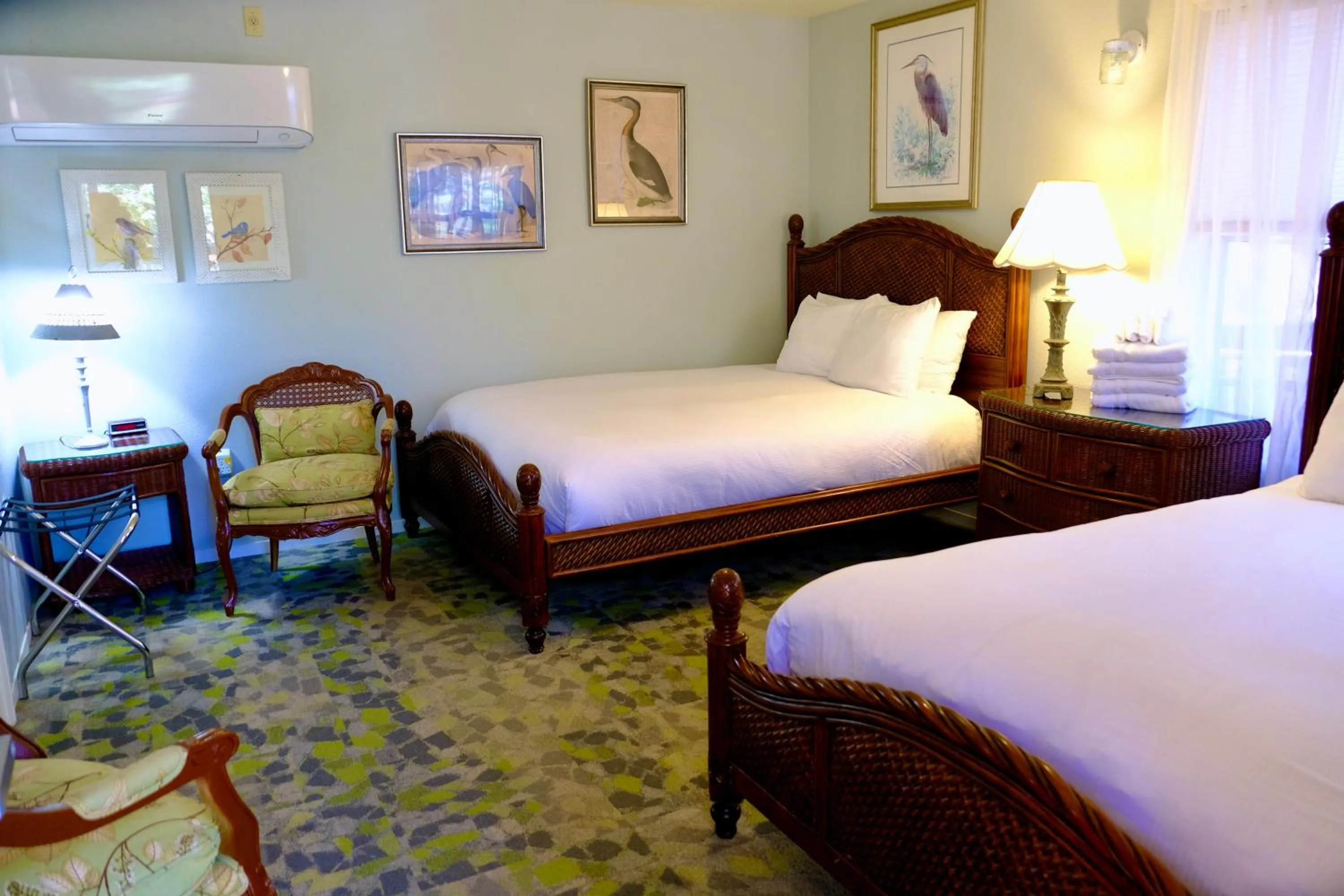 Bed in Yosemite Bug Rustic Mountain Resort