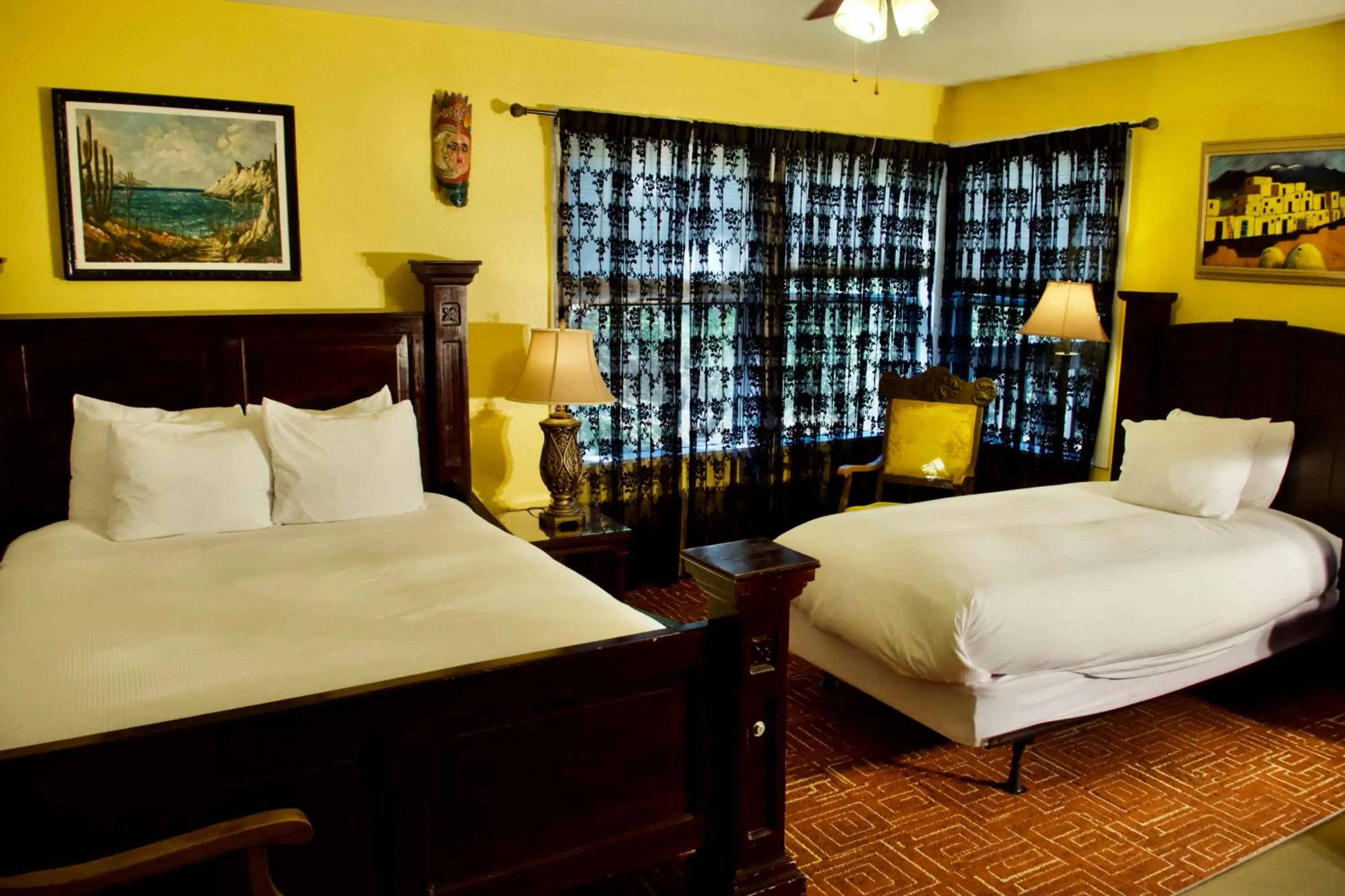 Bed in Yosemite Bug Rustic Mountain Resort