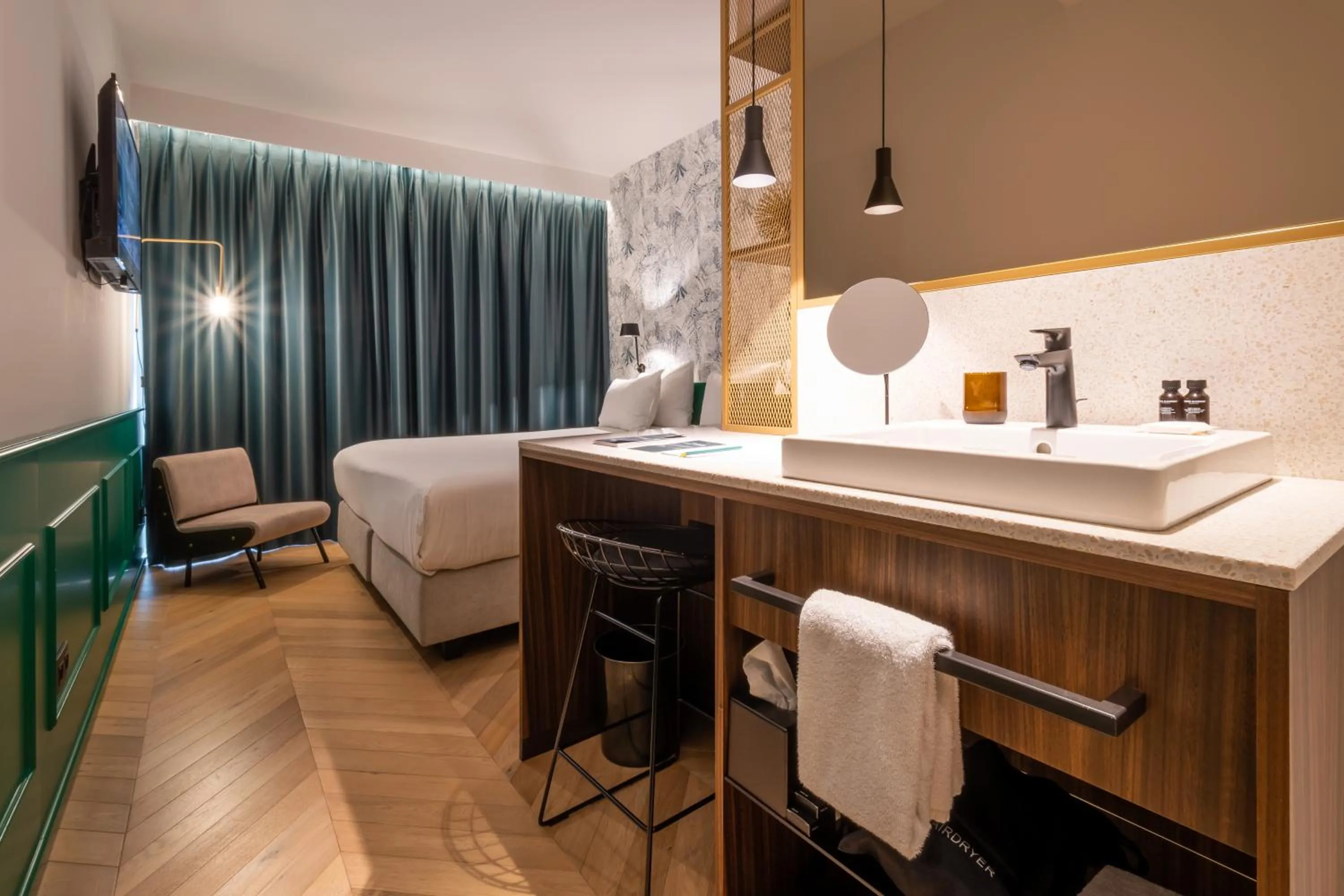 Bed in Yalo Urban Boutique Hotel Gent