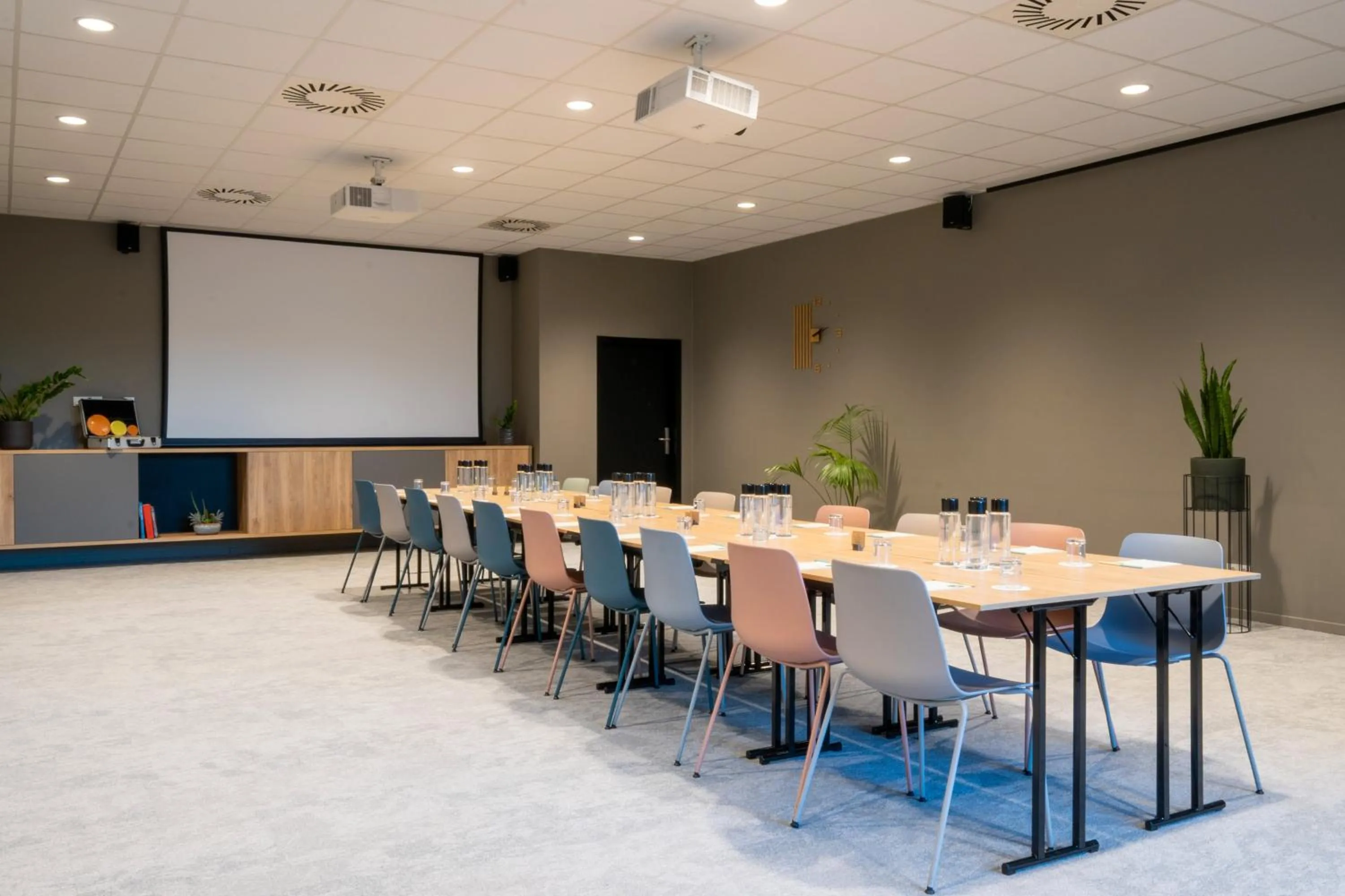 Restaurant/places to eat in INNSiDE by Meliá Luxembourg