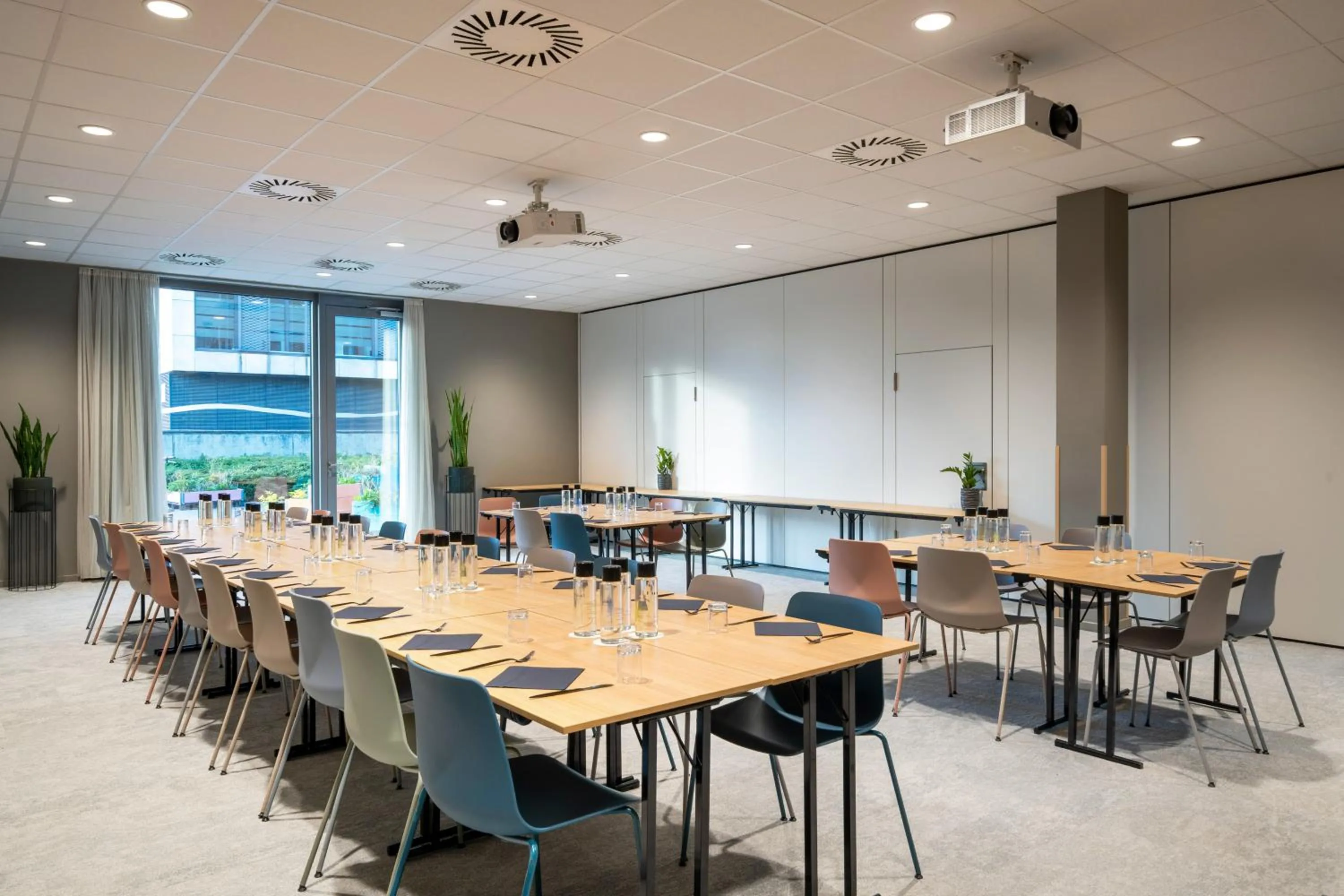 Restaurant/places to eat in INNSiDE by Meliá Luxembourg