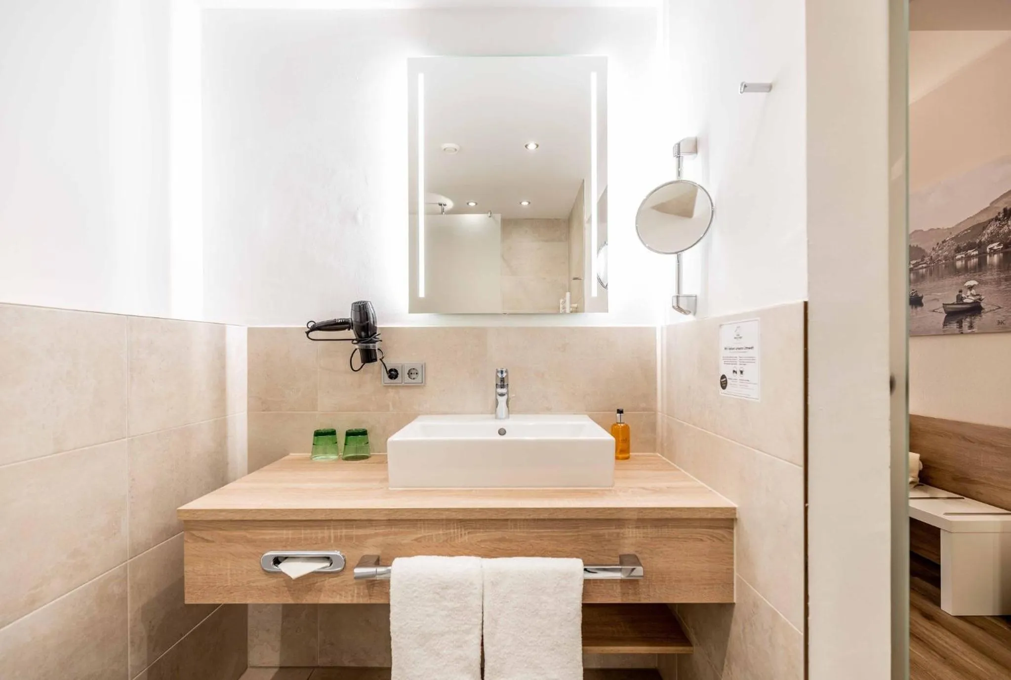 Photo of the whole room in Das Walchsee Resort