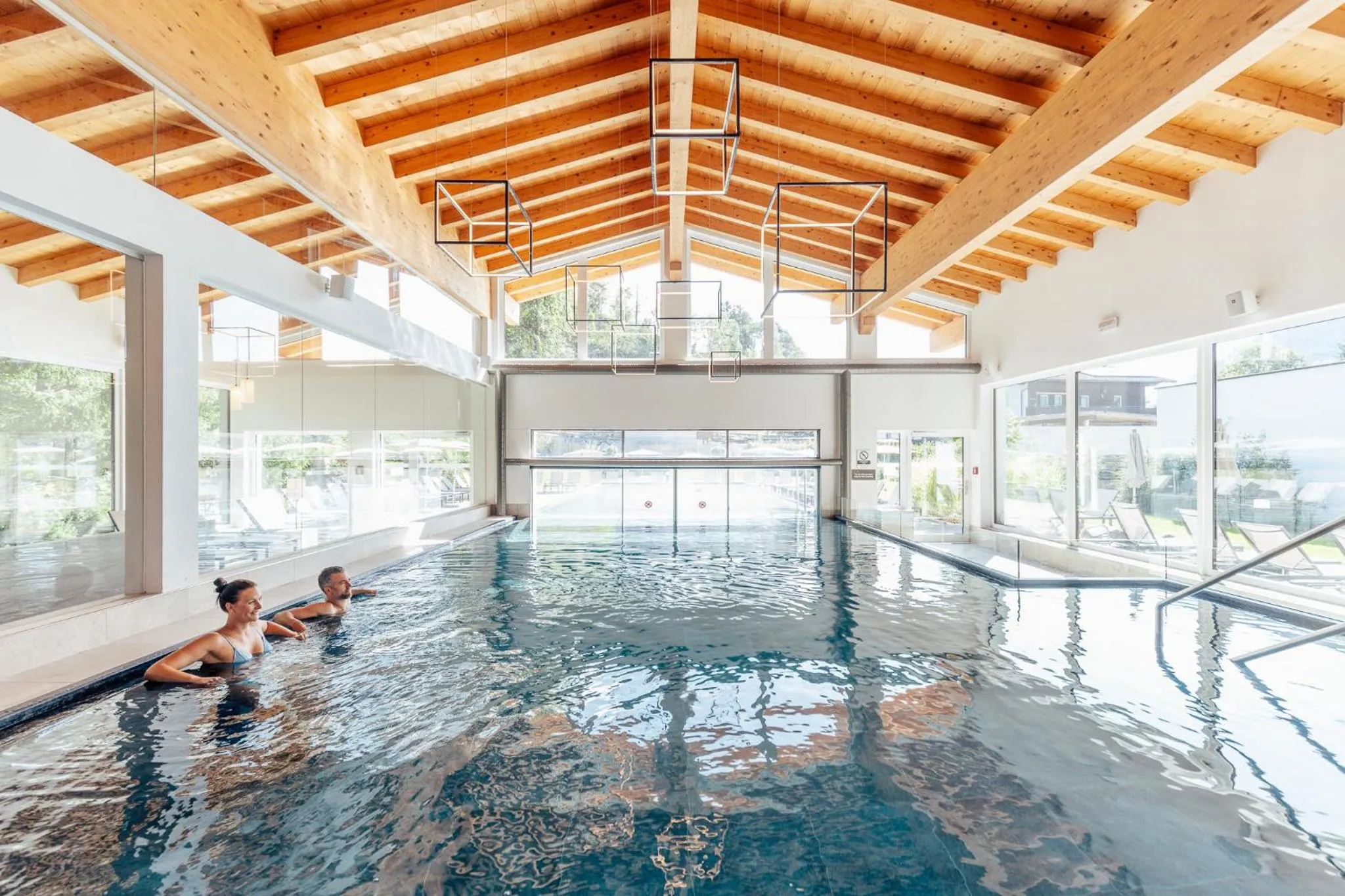 Swimming pool in Das Walchsee Resort