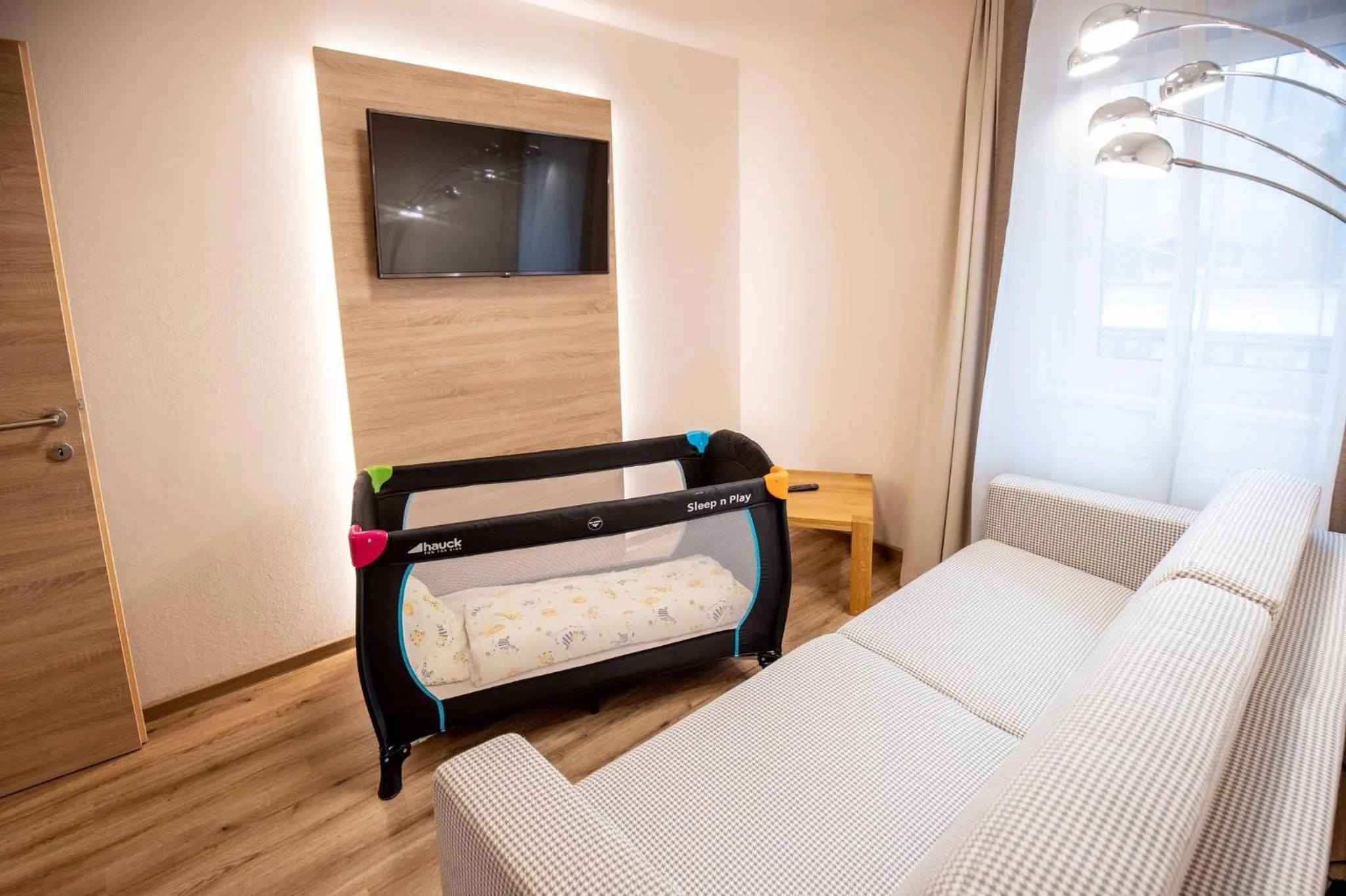 Bathroom, Bed in Das Walchsee Resort