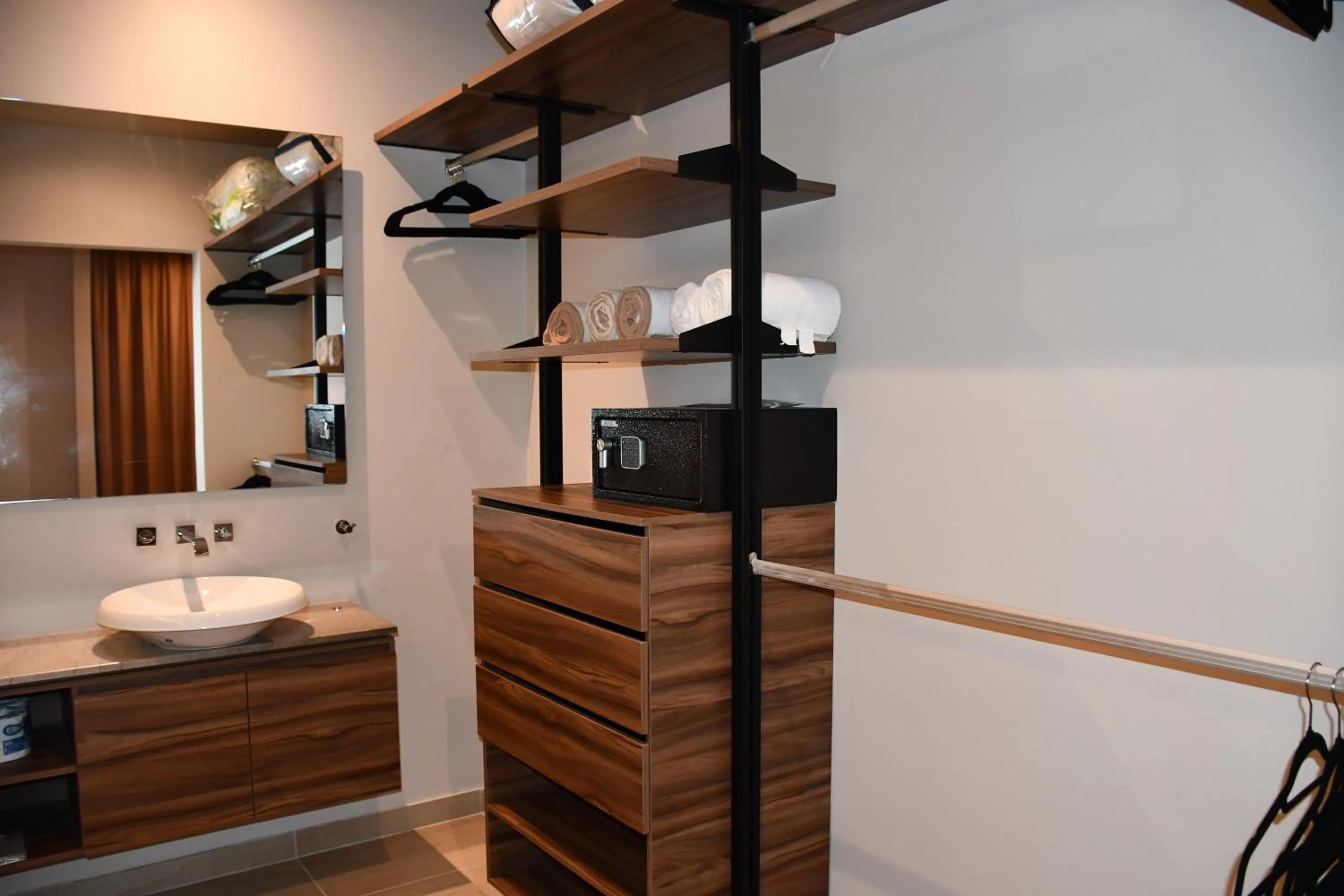 Bathroom in Kaab At The Park by The Spot Rentals