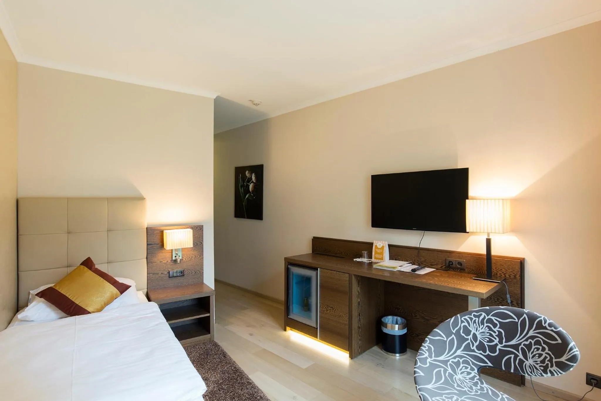 Photo of the whole room, Bed in Hotel Sacher Baden