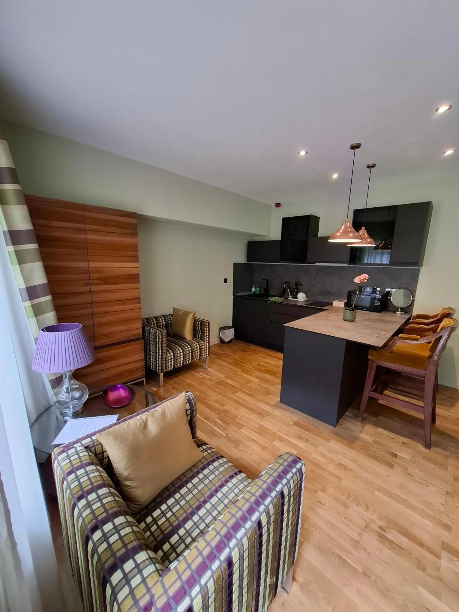 Palm Grove Apartments