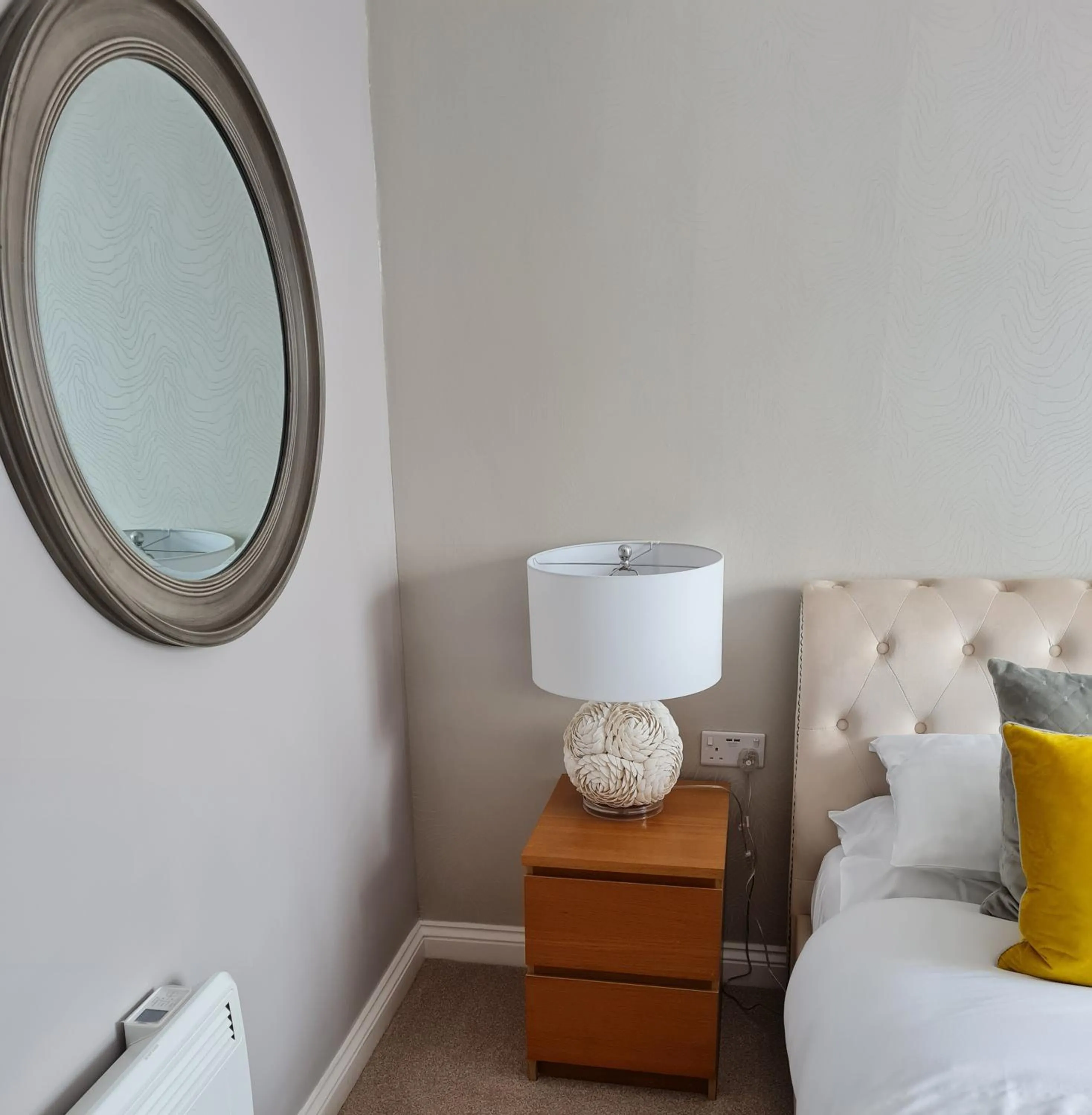 Bed in Palm Grove Apartments