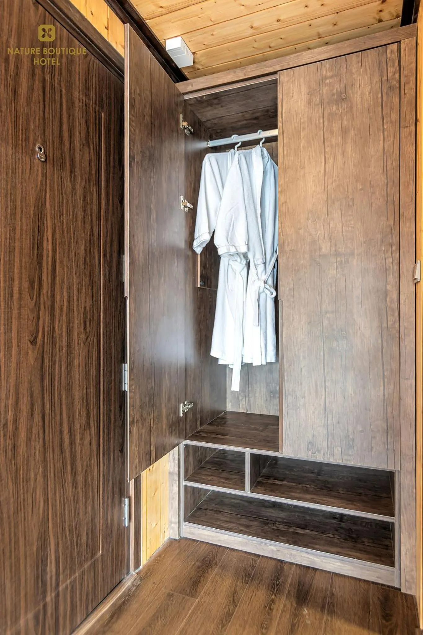 wardrobe in Nature Boutique Hotel - Nguyen Thi Nghia