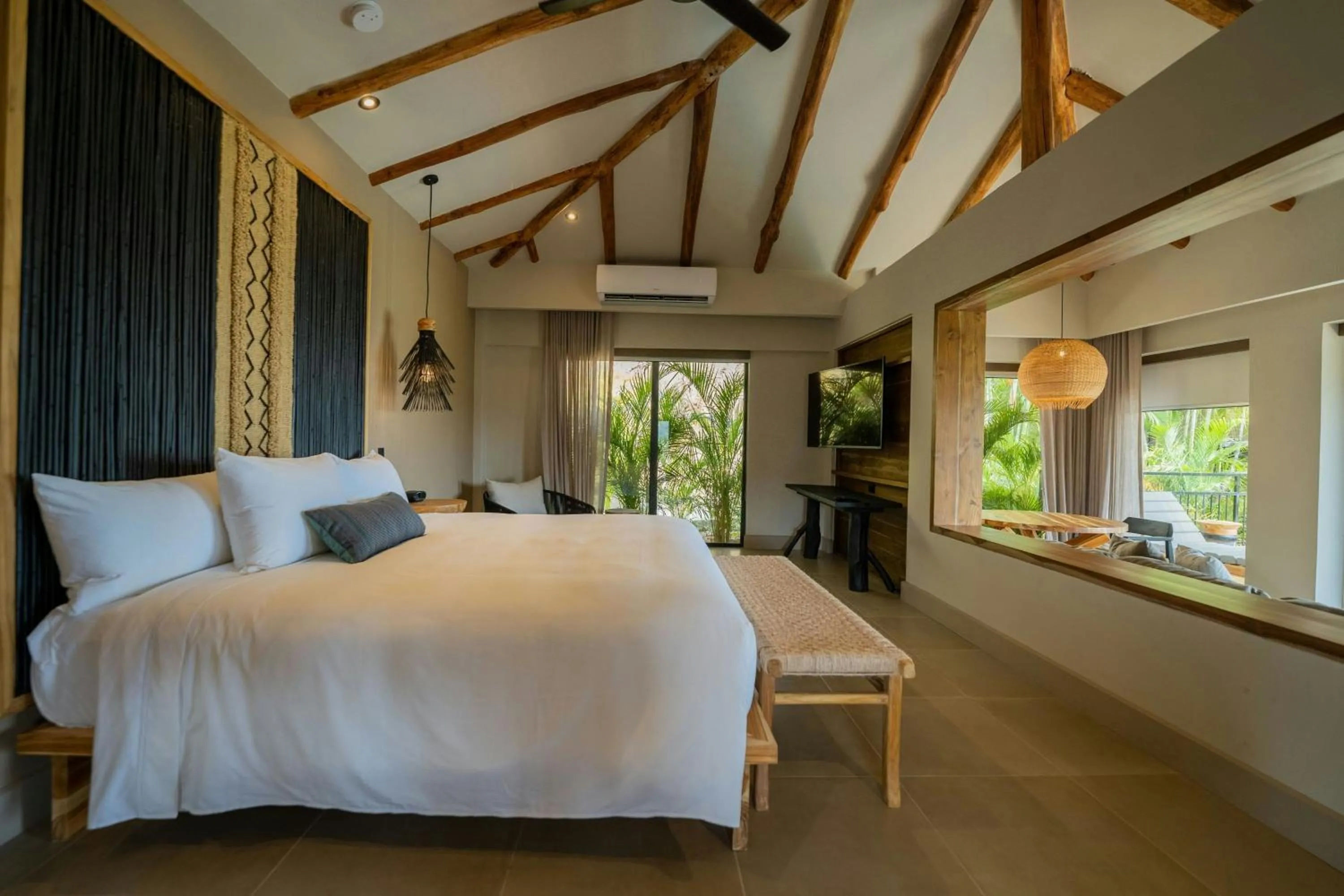 Photo of the whole room in Punta Islita, Autograph Collection