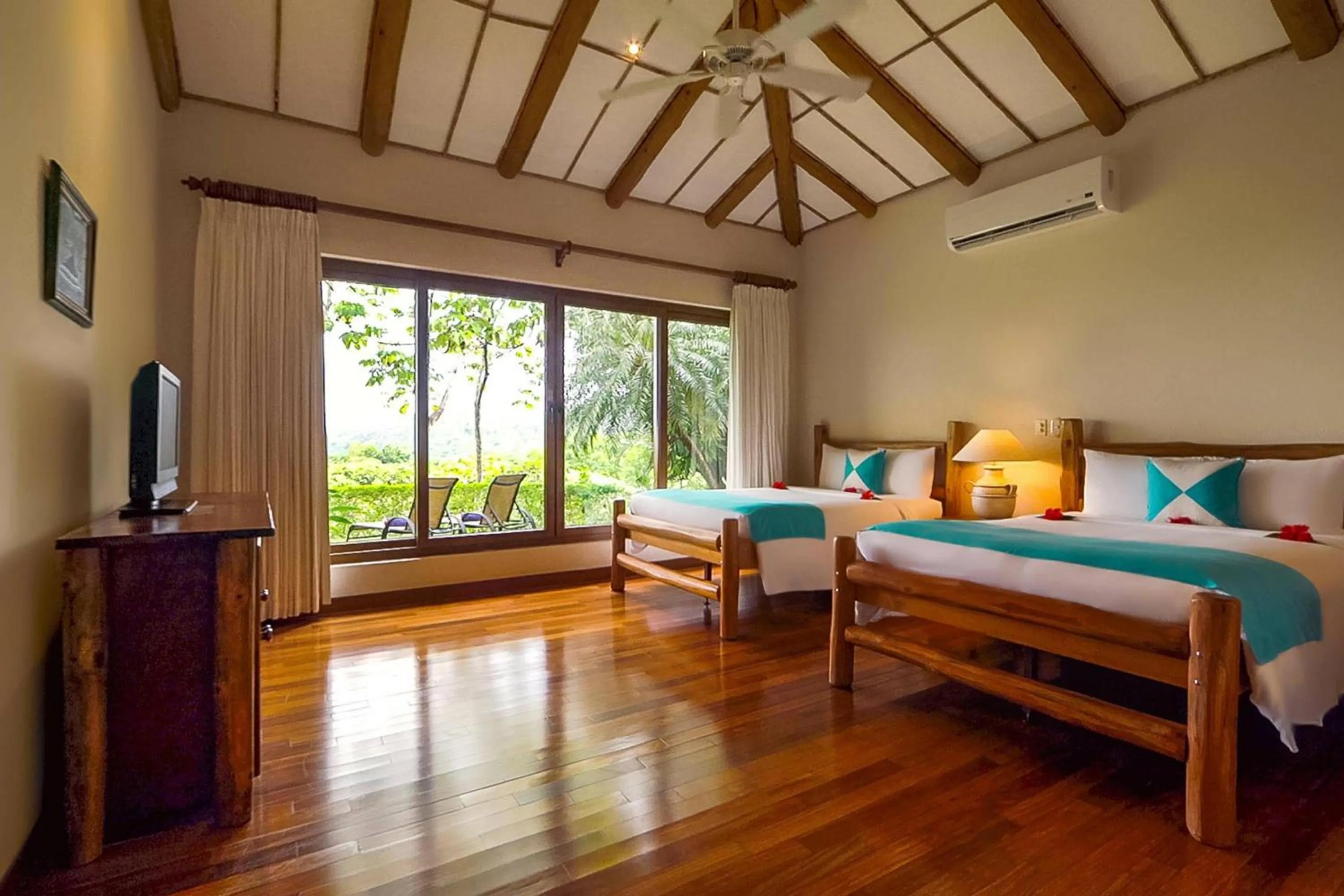 Bedroom in Punta Islita, Autograph Collection