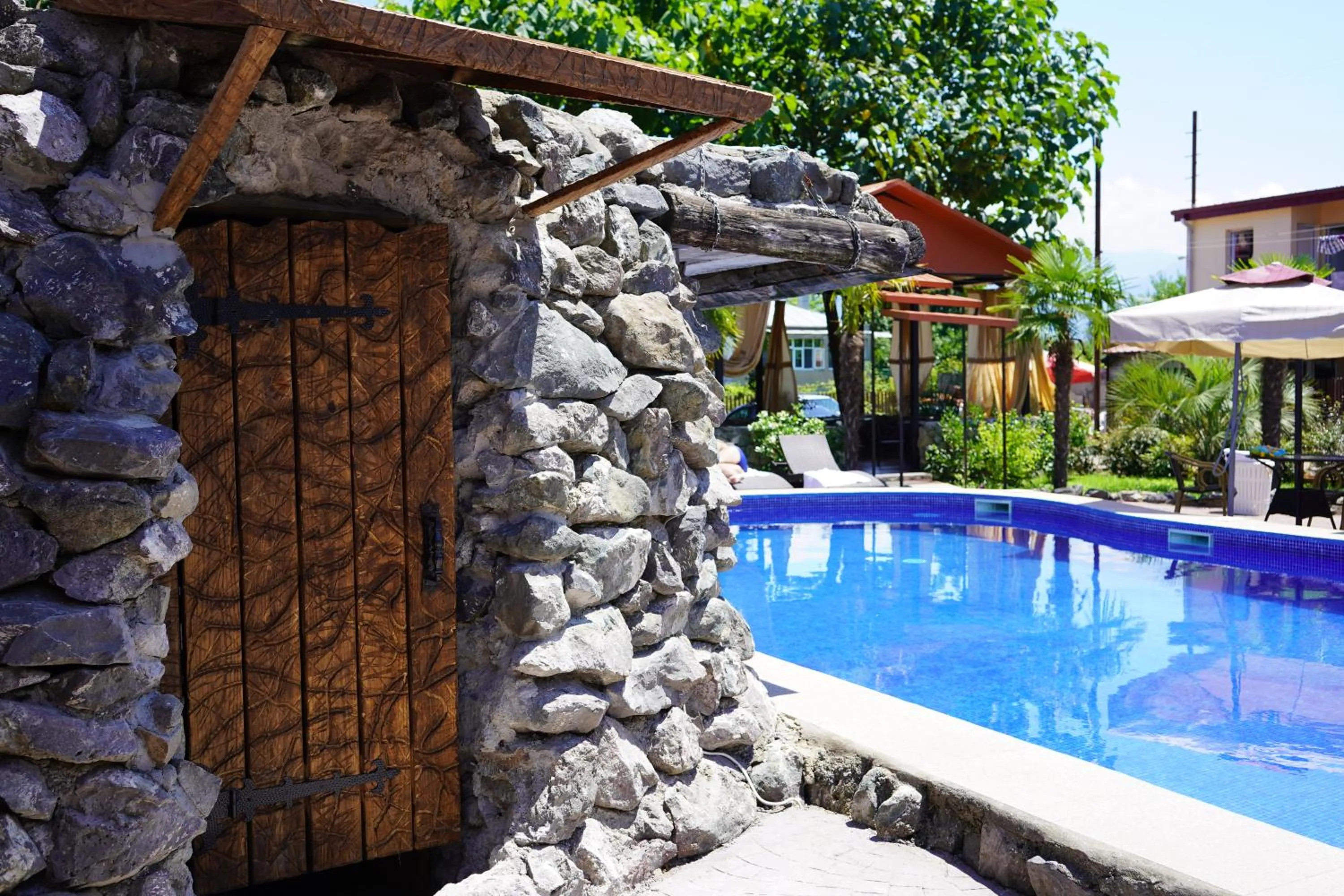 Swimming pool in Ponto Hotel