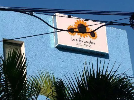 Facade/entrance in Hotel Los Girasoles