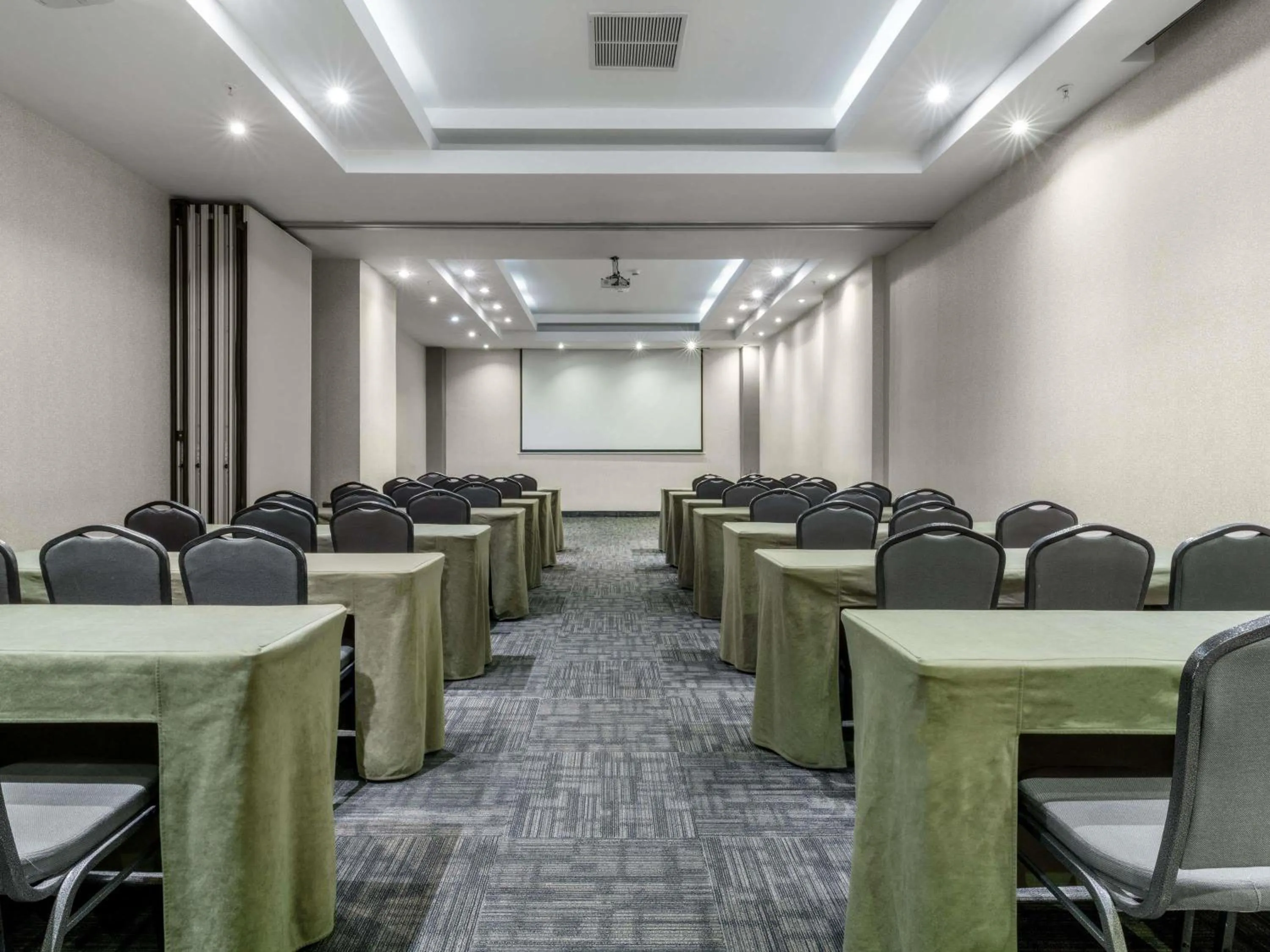 Meeting/conference room in Novotel Panama City