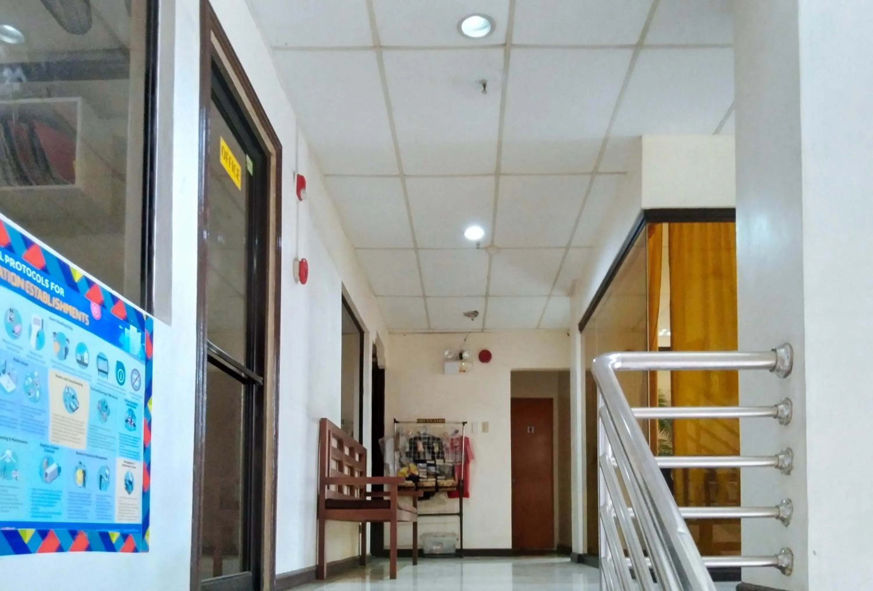 Lobby or reception in RedDoorz near Ormoc Port Terminal