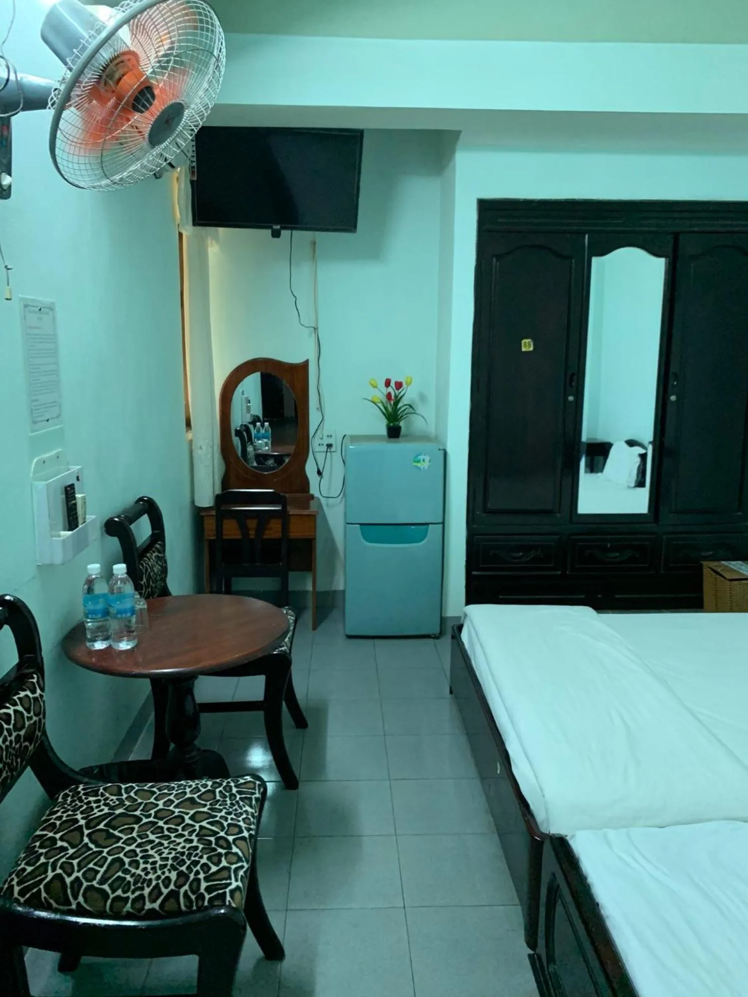 Photo of the whole room, Bed in Thien Phuc Hotel