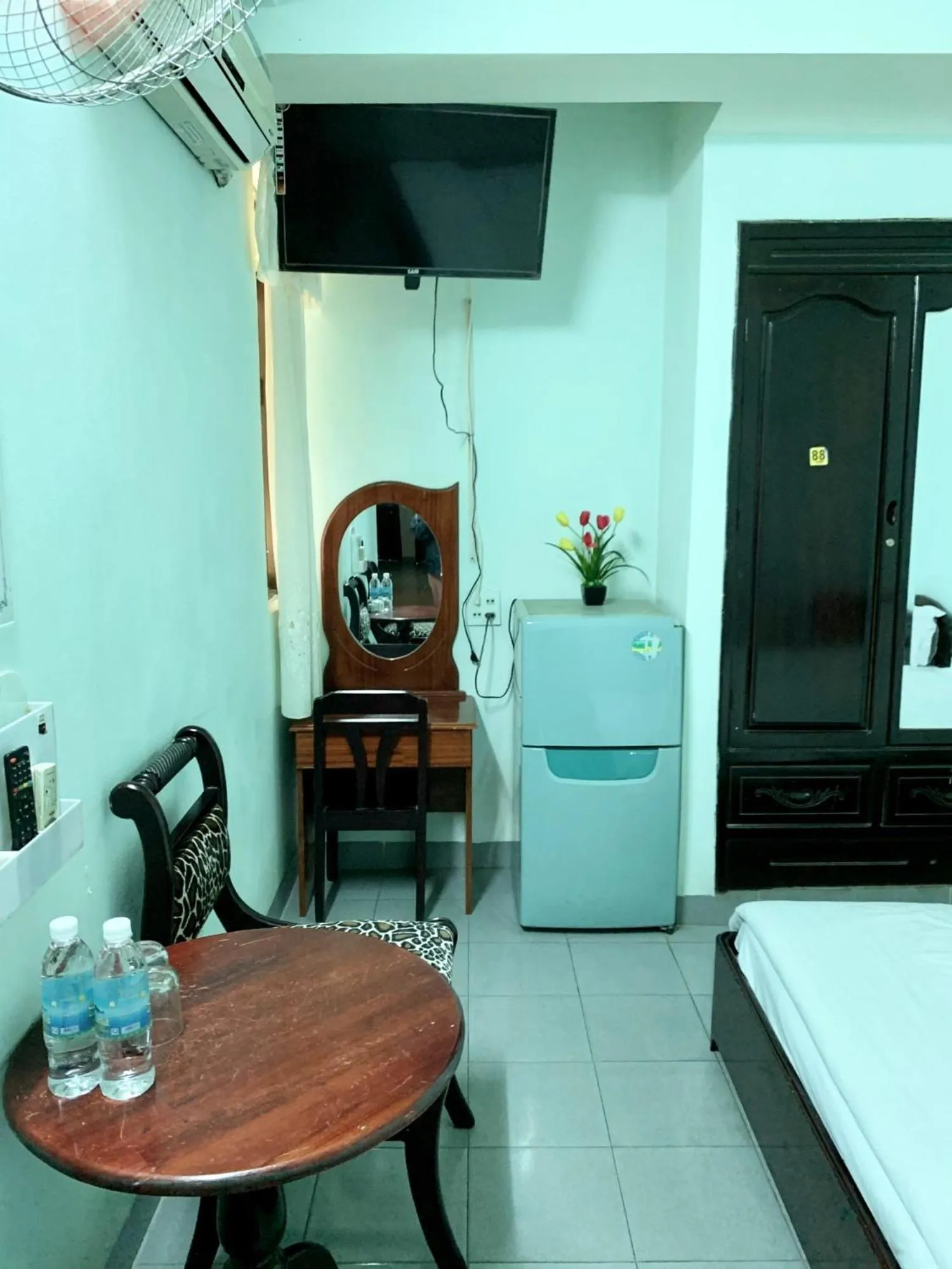 Bedroom, Bed in Thien Phuc Hotel
