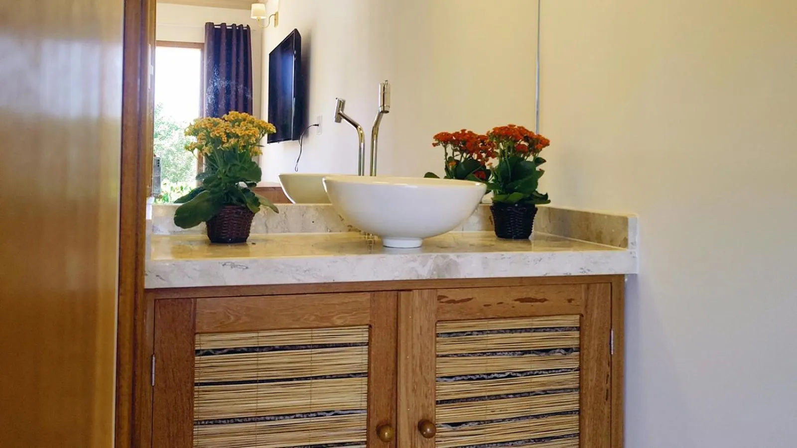 Toilet in Pousada Vila Araticum