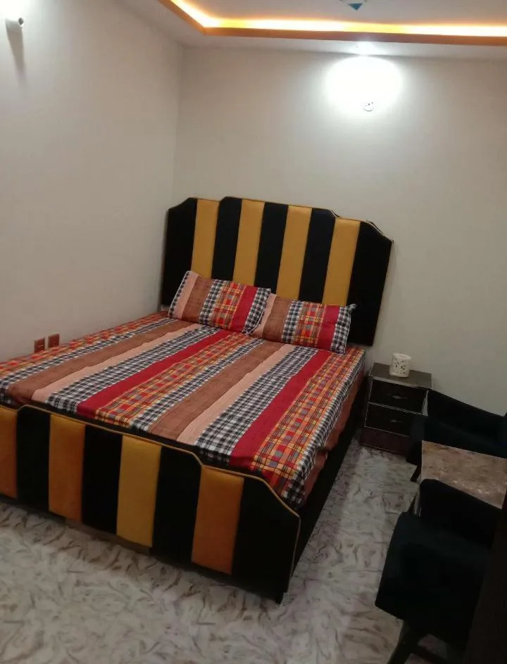 Bed in New Taj Hotel