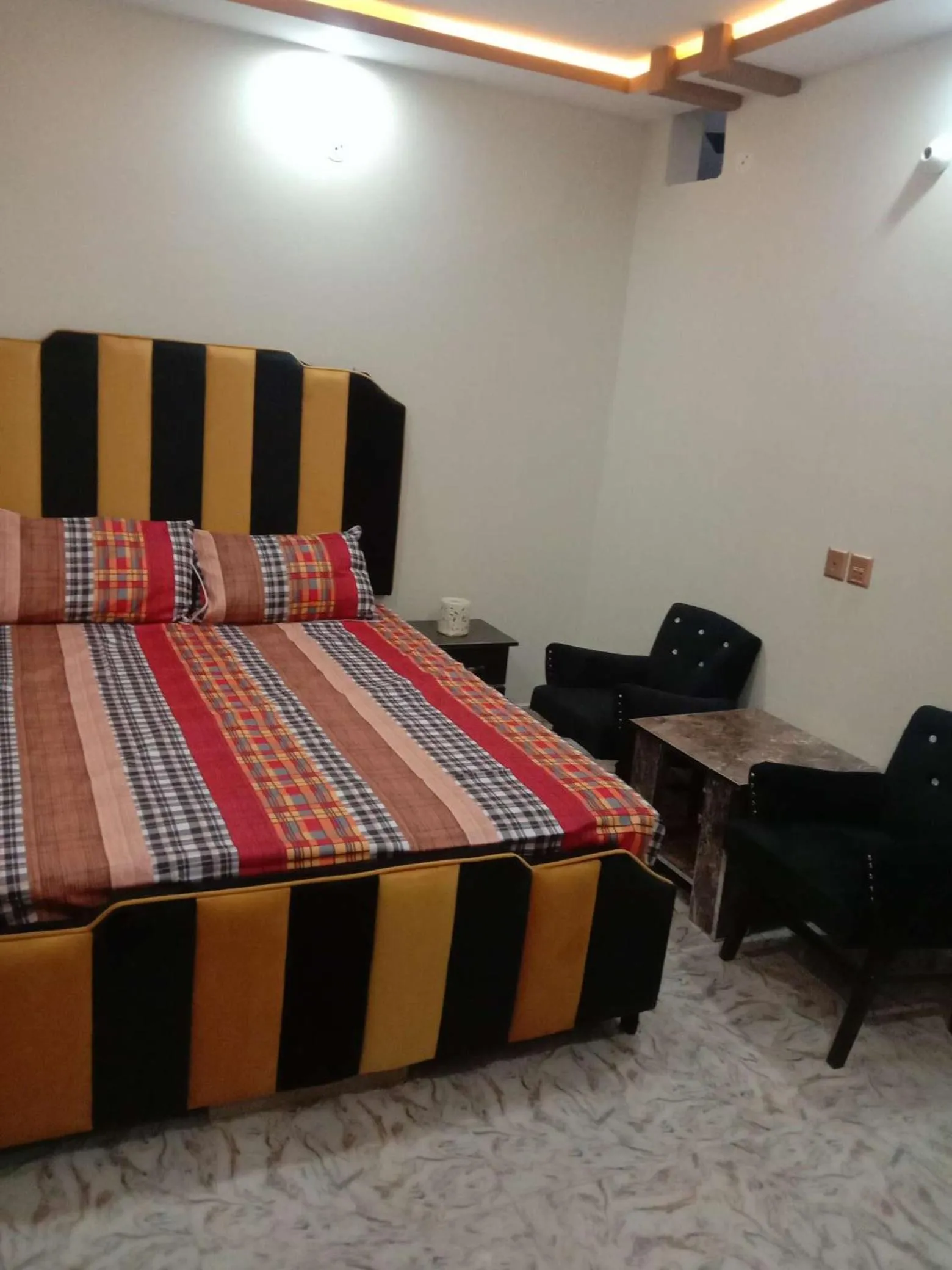 Bed in New Taj Hotel