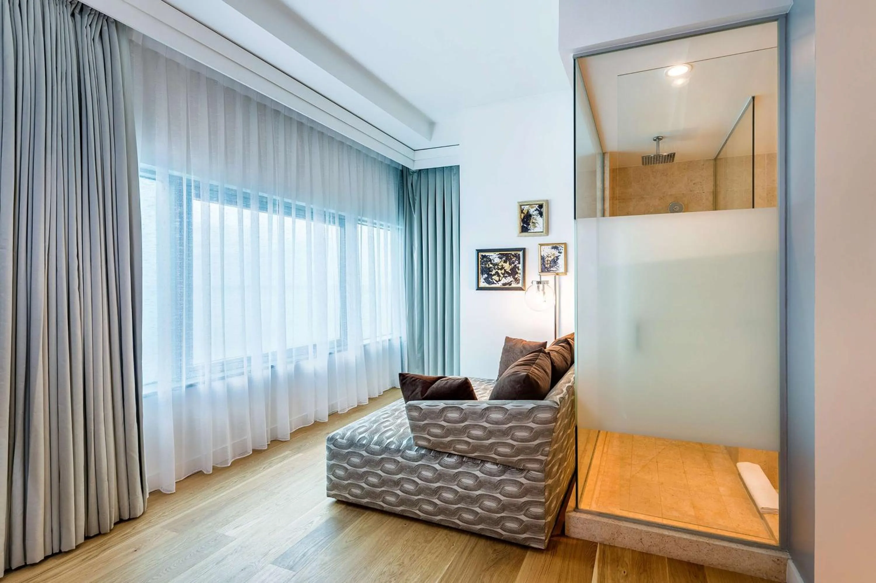 Photo of the whole room in Hyatt Regency Trinidad